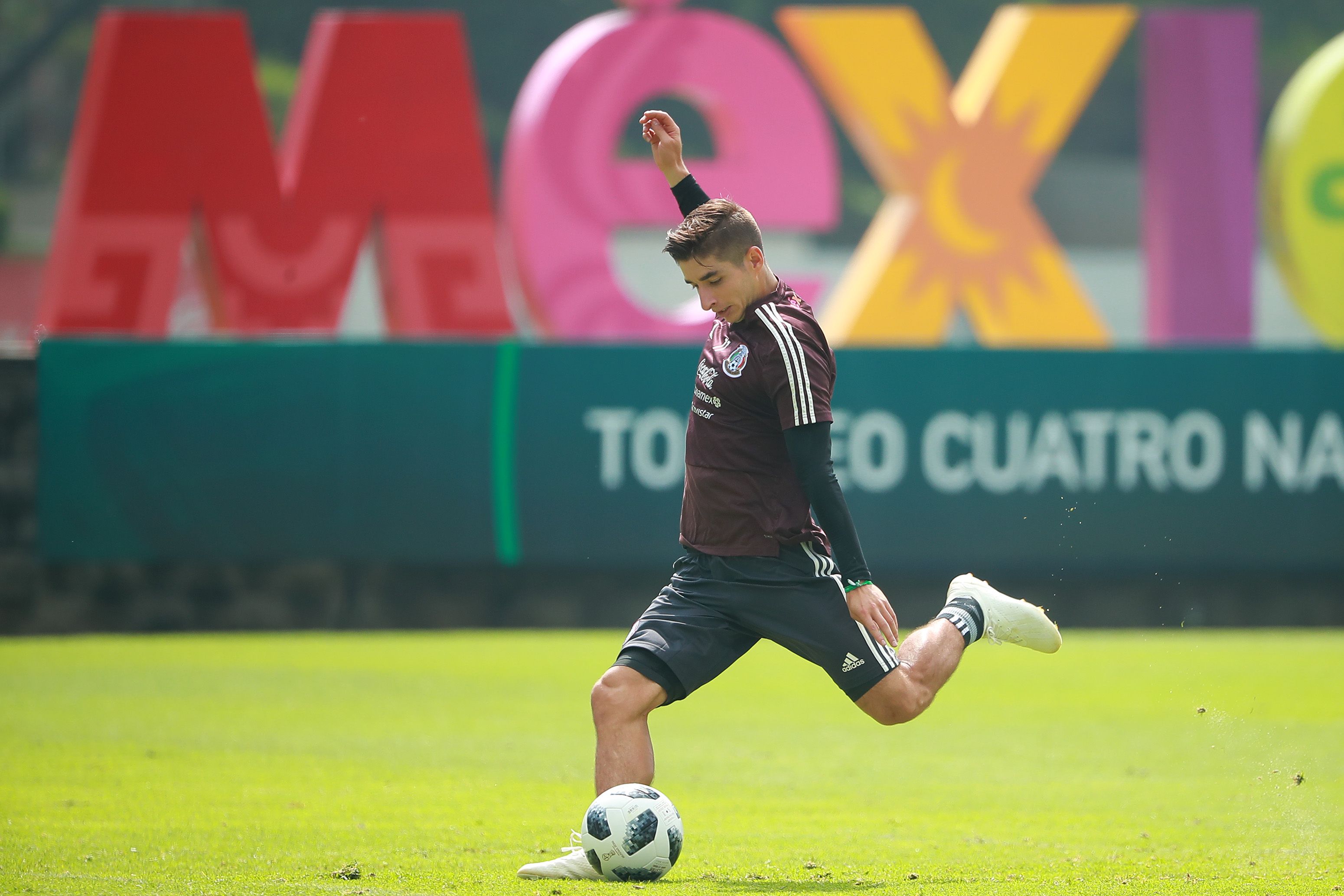 Isaac Brizuela Selección Mexicana