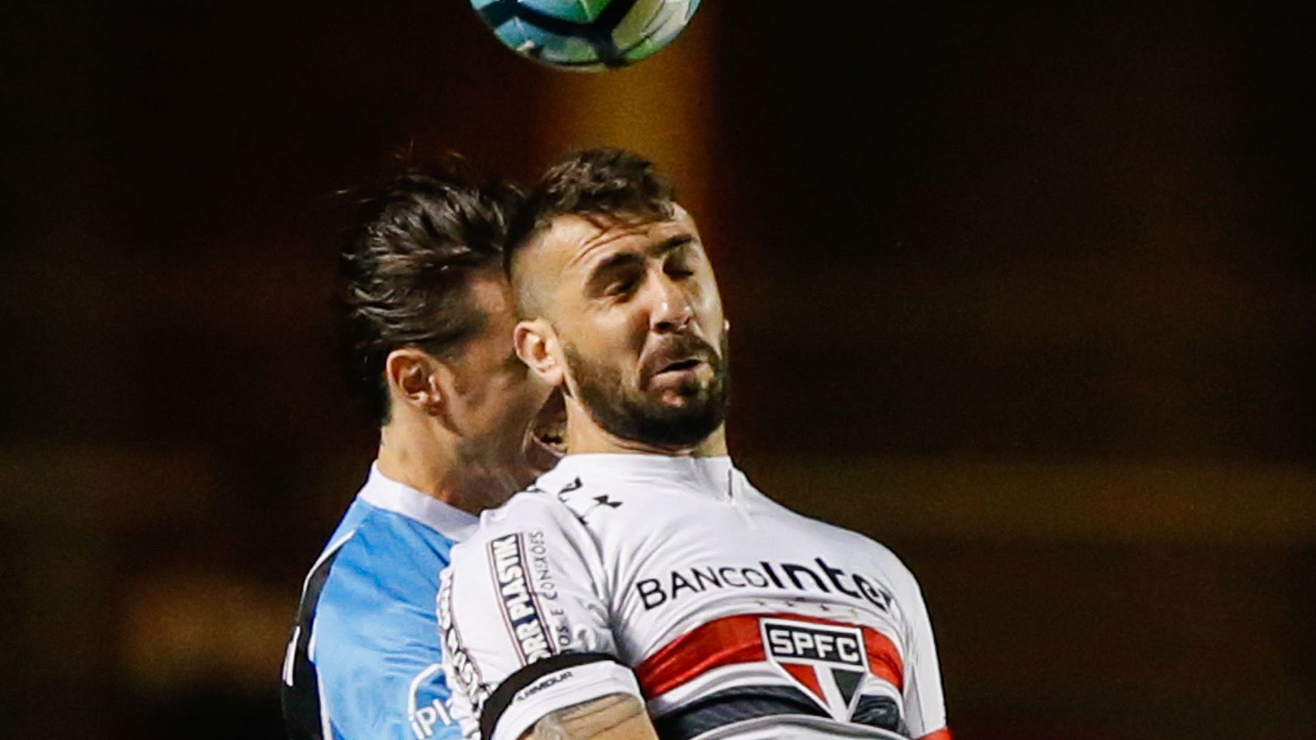 Lucas Pratto Geromel Sao Paulo Gremio Brasileirao Serie A 24072017