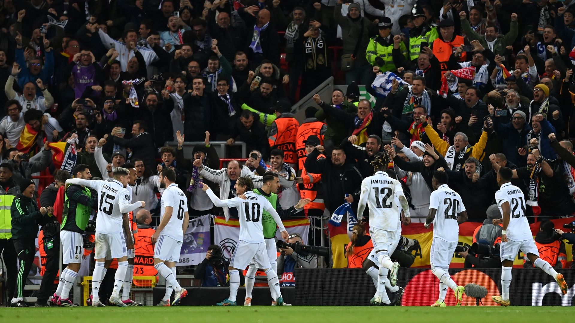 Real Madrid celebrating