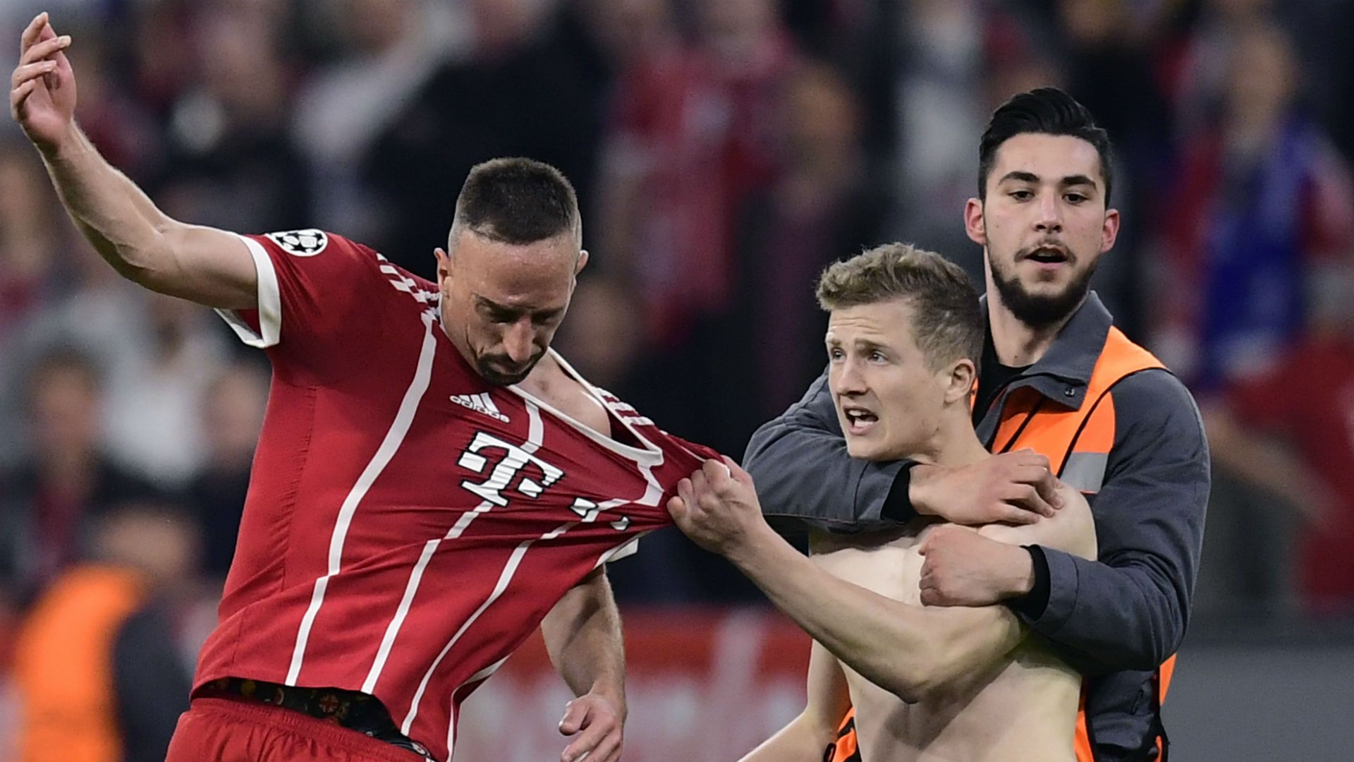 Invasão Ribery Real Madrid Bayern Champions League 25 04 2018