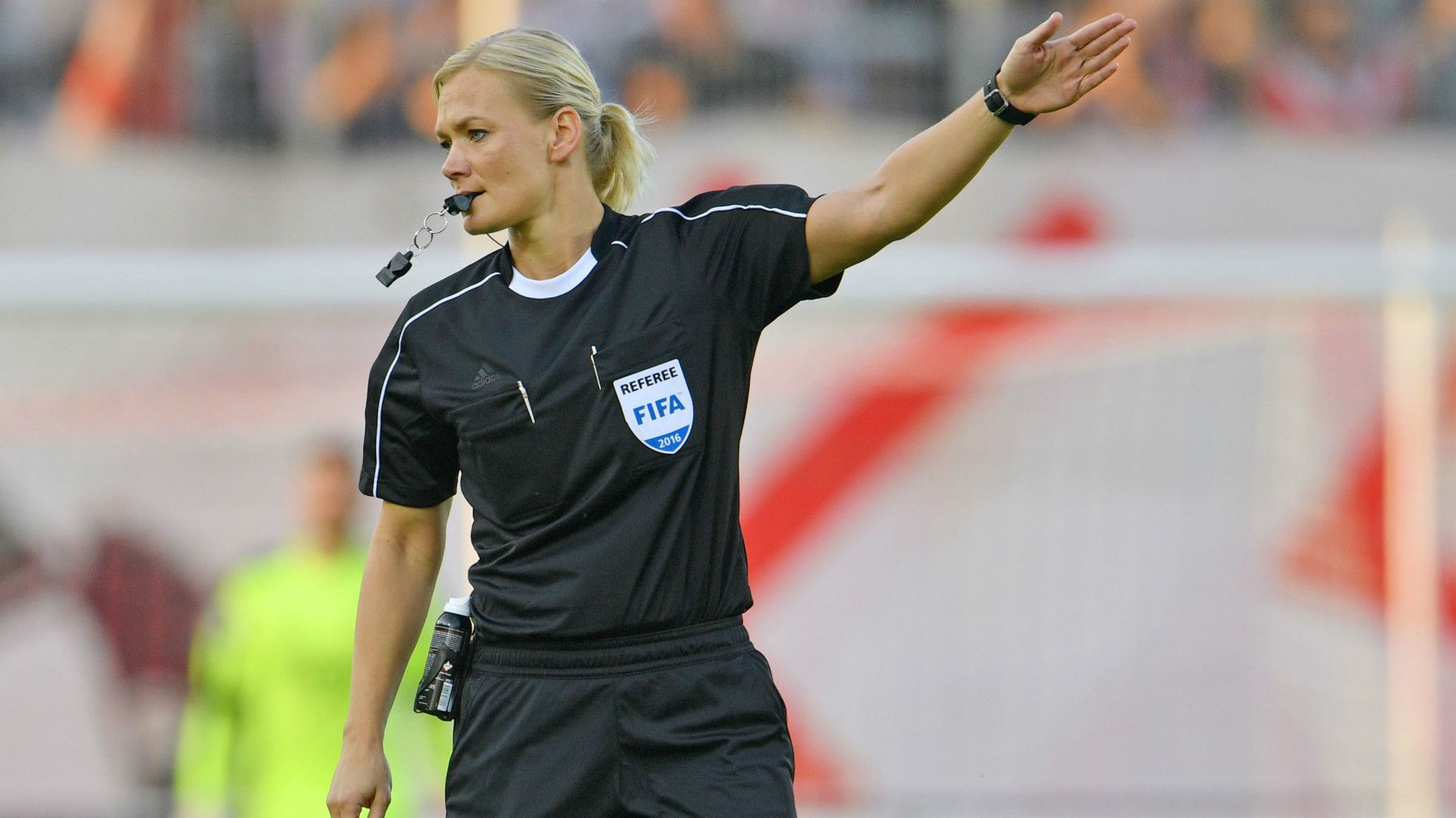 Bibiana Steinhaus, german referee
