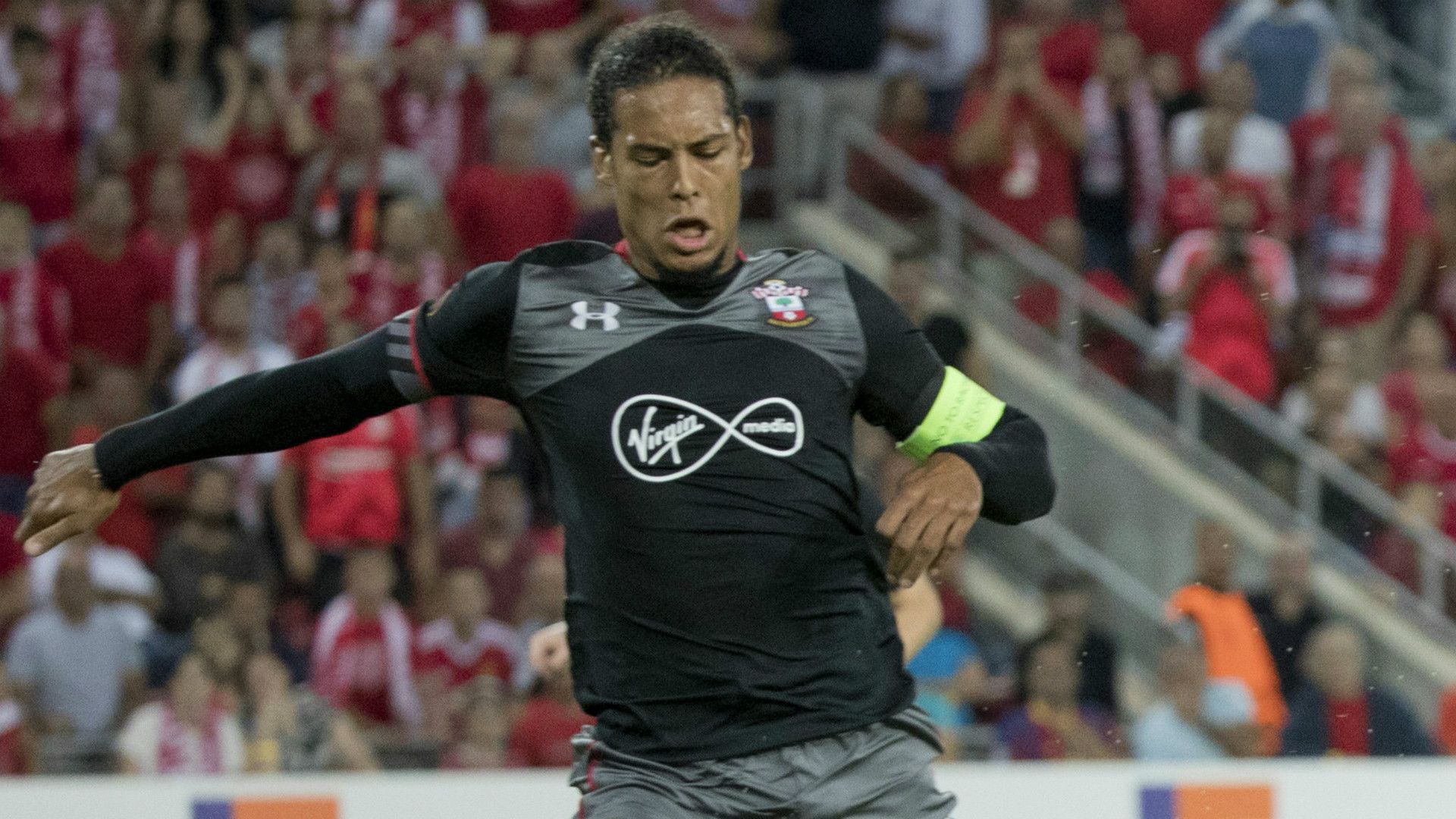 Europa League Team of the Week Van Dijk