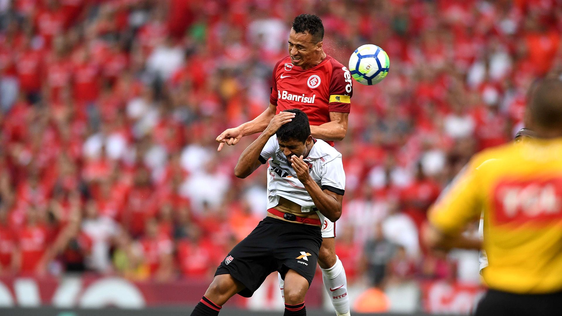 Leandro Damião Ramon Internacional Vitória Brasileirão Série A 30092018