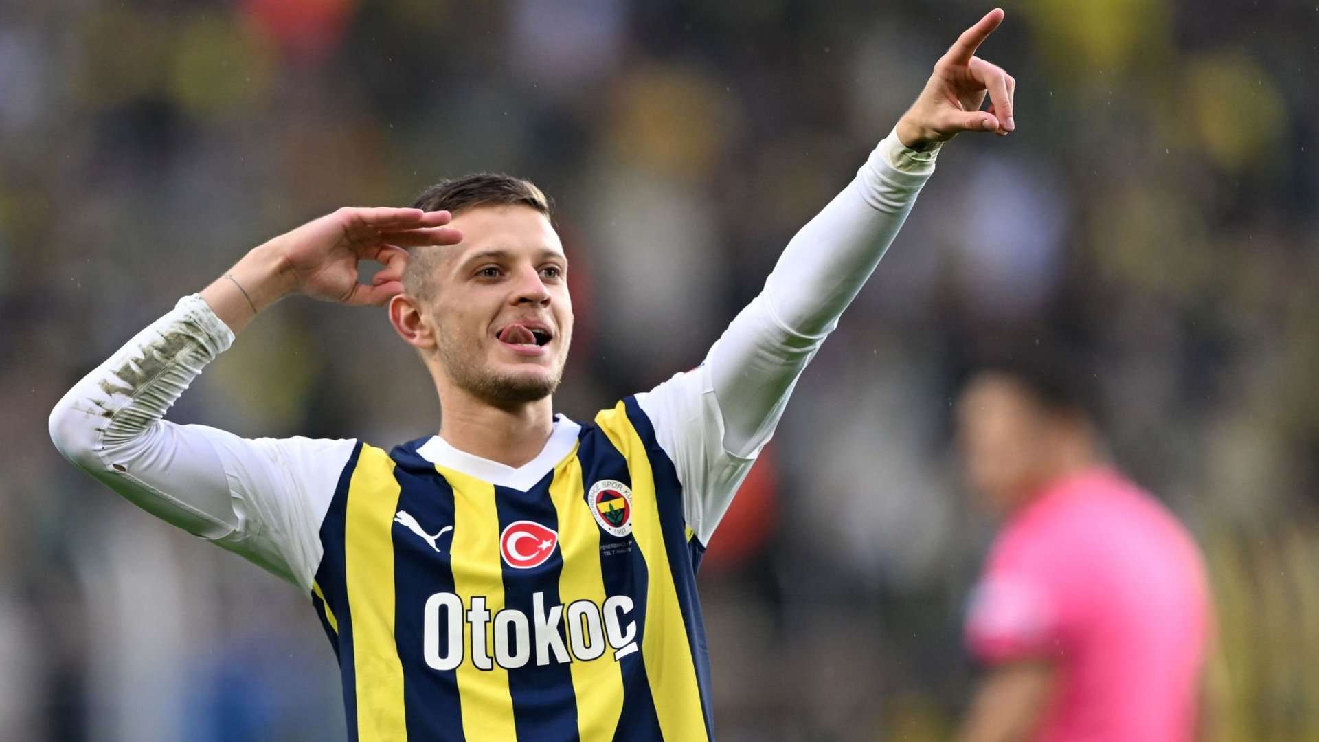 Fenerbahçe'de yıldız futbolcudan rest: Ayrılmak istiyor!