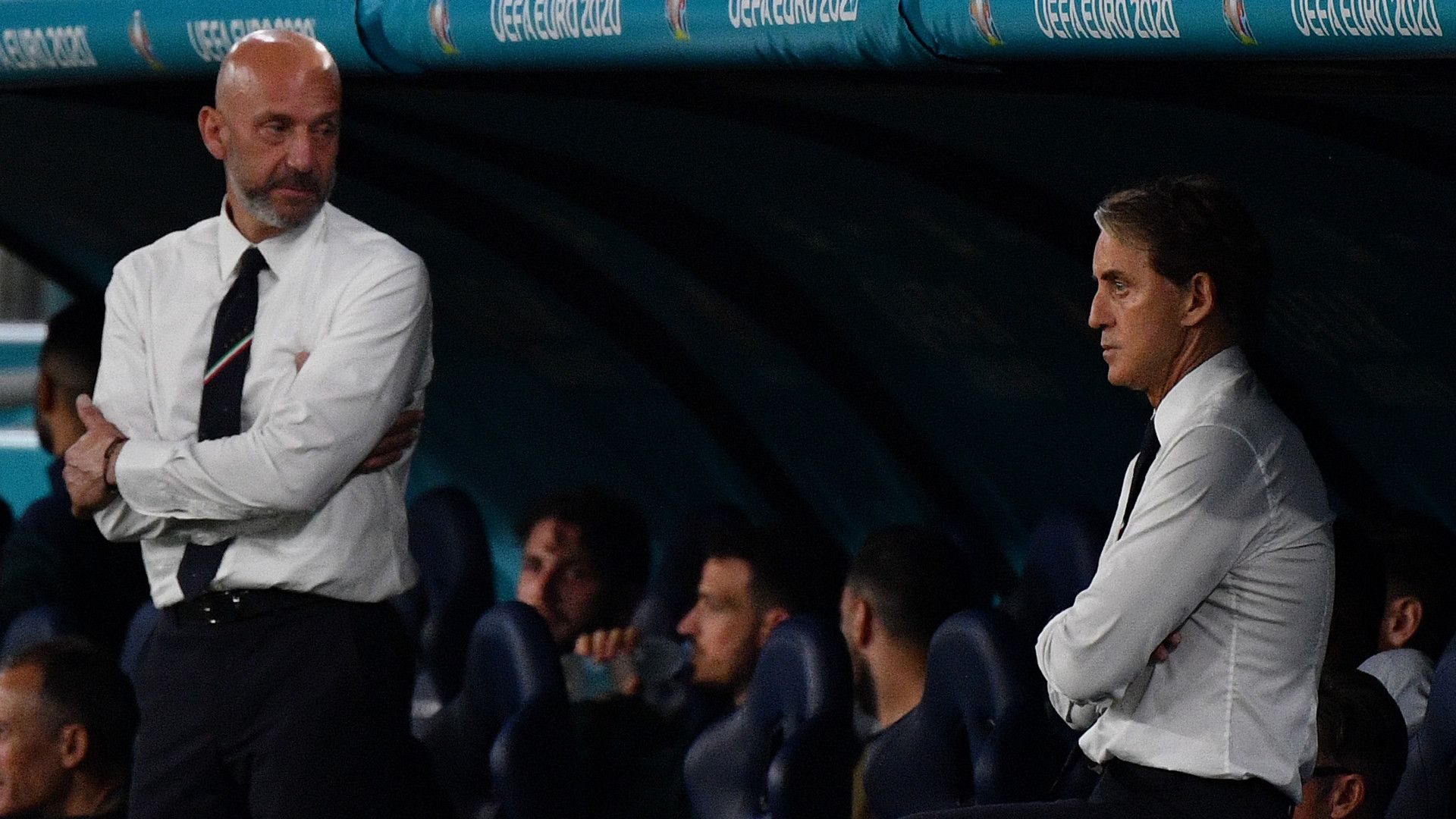 GIANLUCA VIALLI ROBERTO MANCINI ITALY