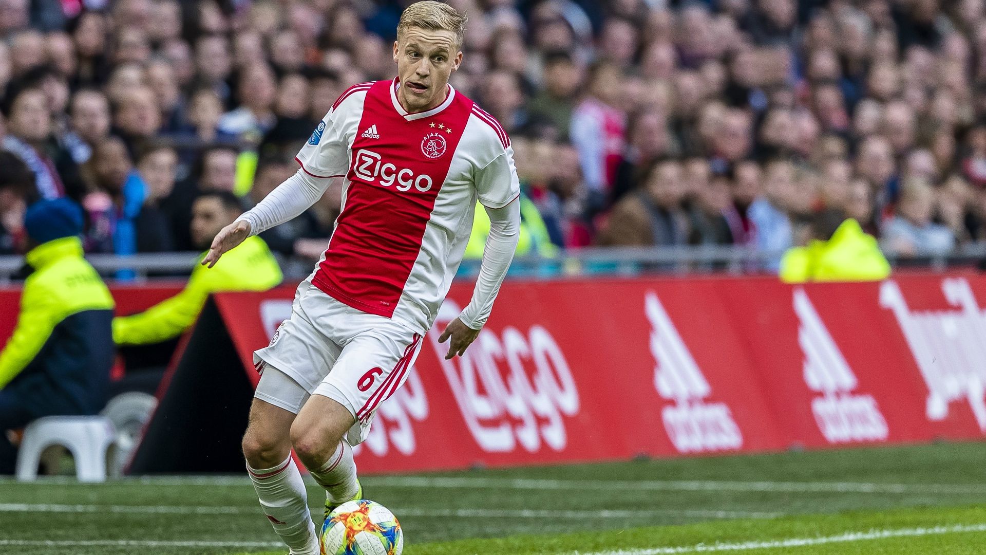 Donny van de Beek Ajax 02172019