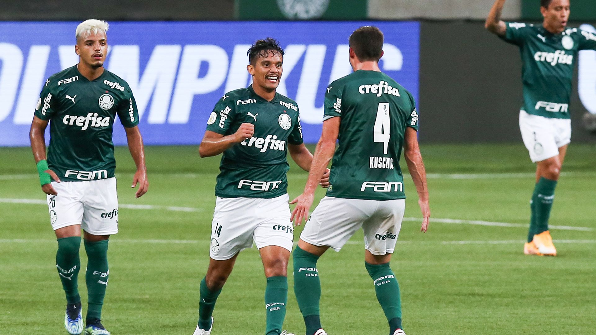 Scarpa Kuscevic e Gabriel Menino Palmeiras Fortaleza Brasileirão 14022021