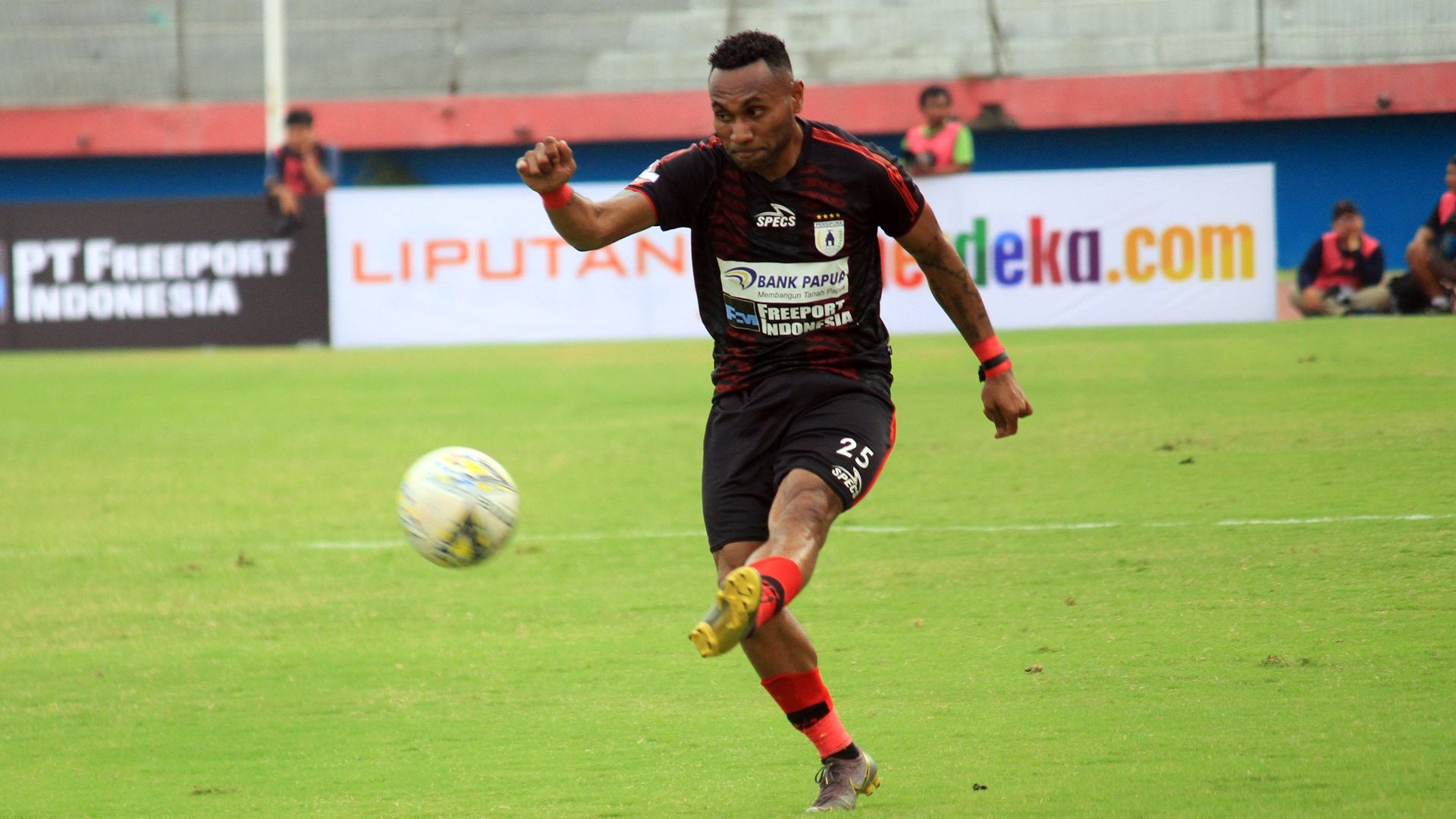 Titus Bonai - Persipura