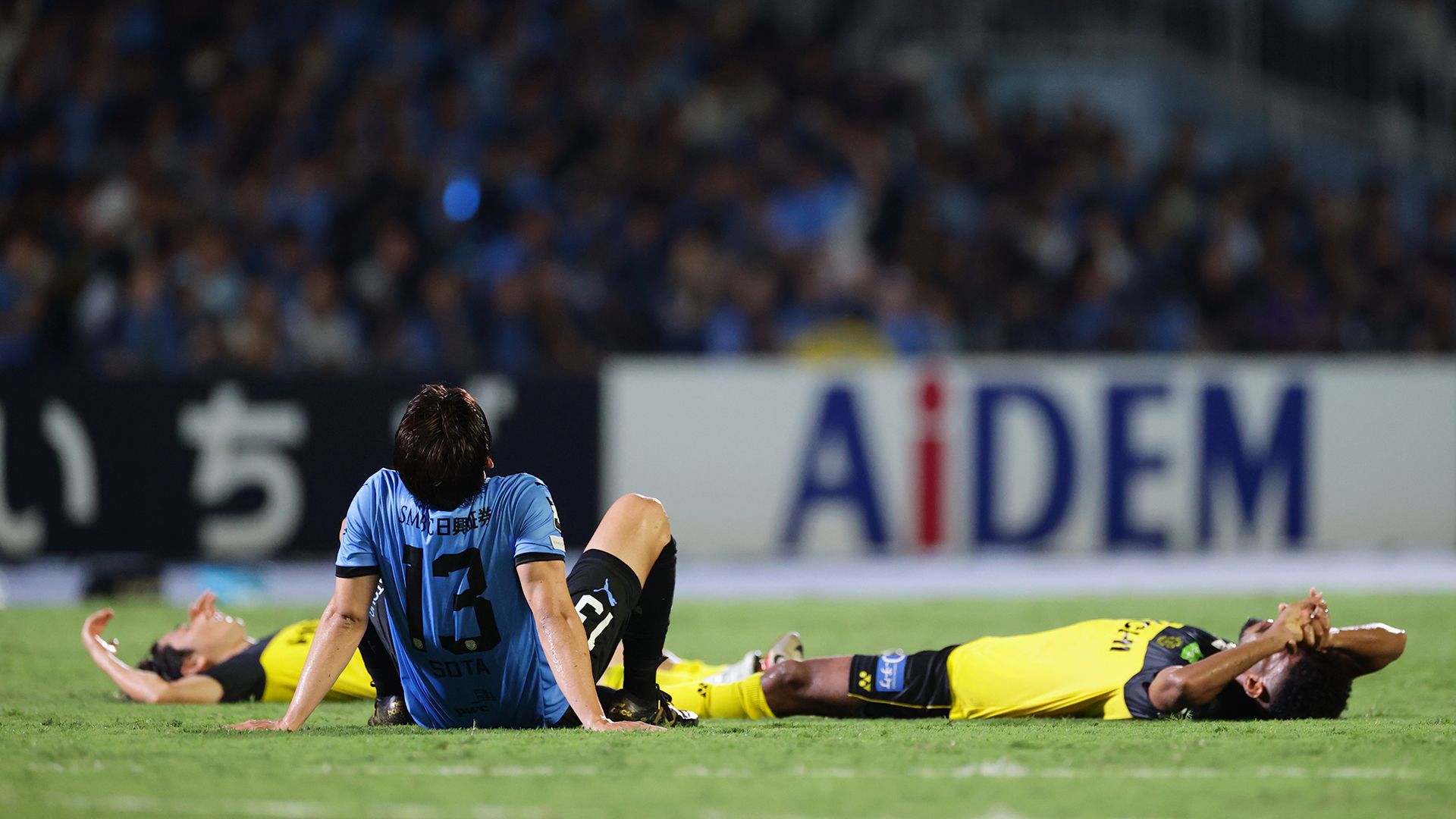 【原川力】 柏レイソル 2025  40番 Lサイズ　※新品タグ付き 原川力】 柏レイソル 2025 HOME 40番 Lサイズ ※新品タグ付き 2025年