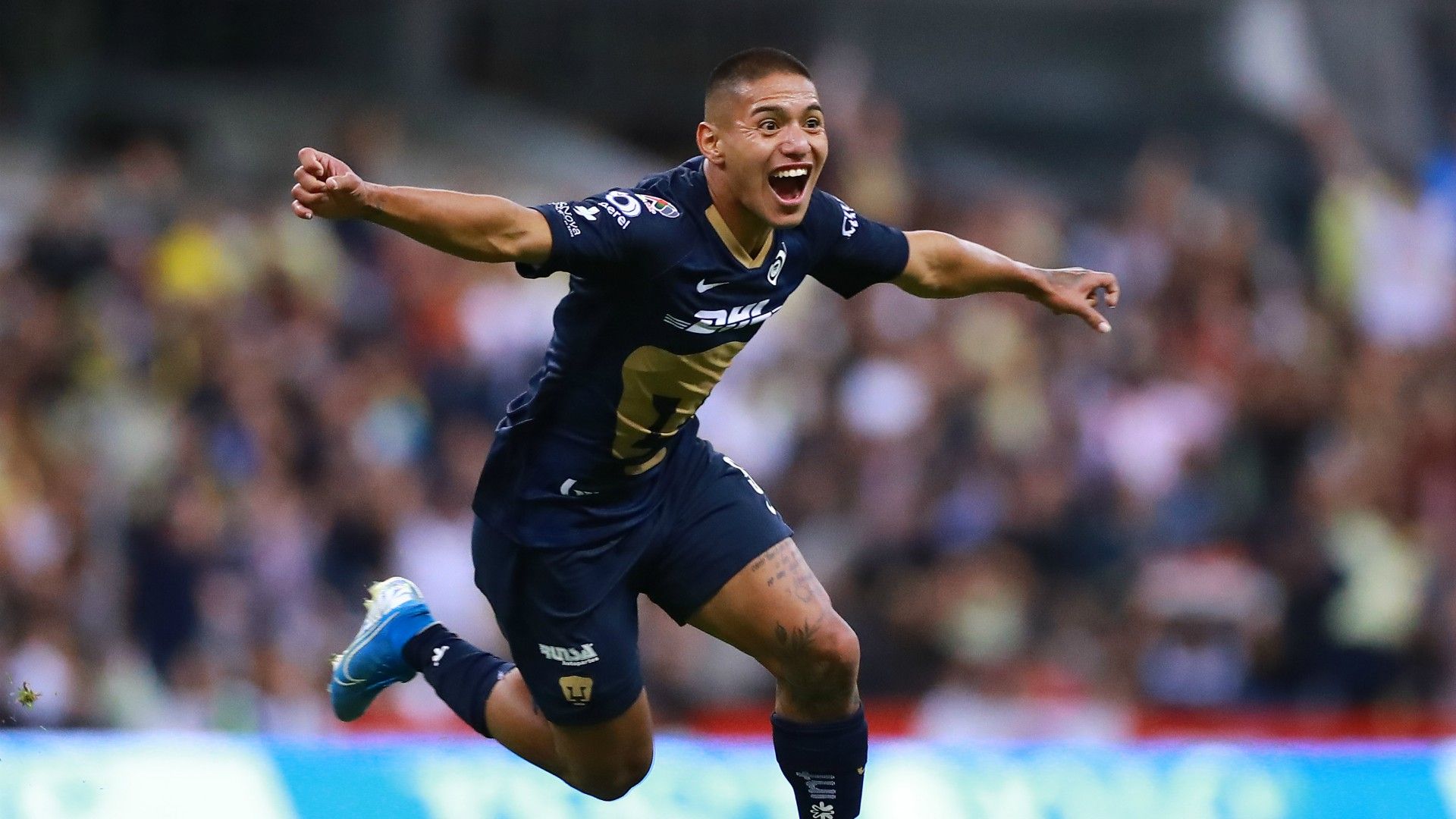 Bryan Mendoza América Pumas