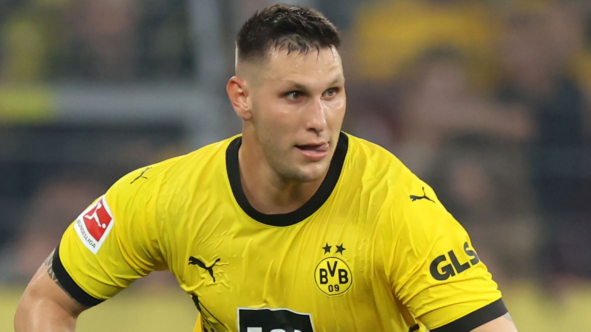 Niklas Sule Borussia Dortmund 2023-24