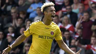 Lyle Taylor Doncaster vs Charlton League One 2018-19