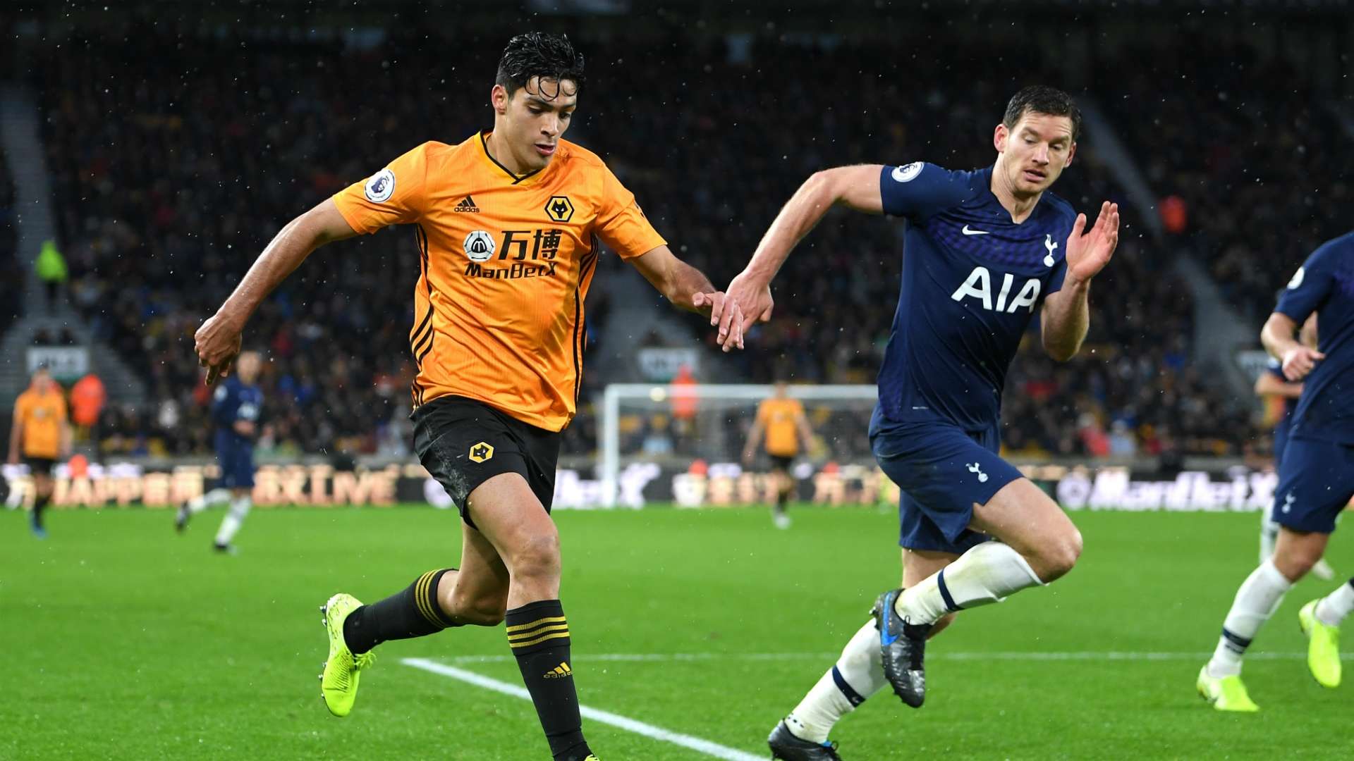 Raúl Jiménez Wolves Tottenham