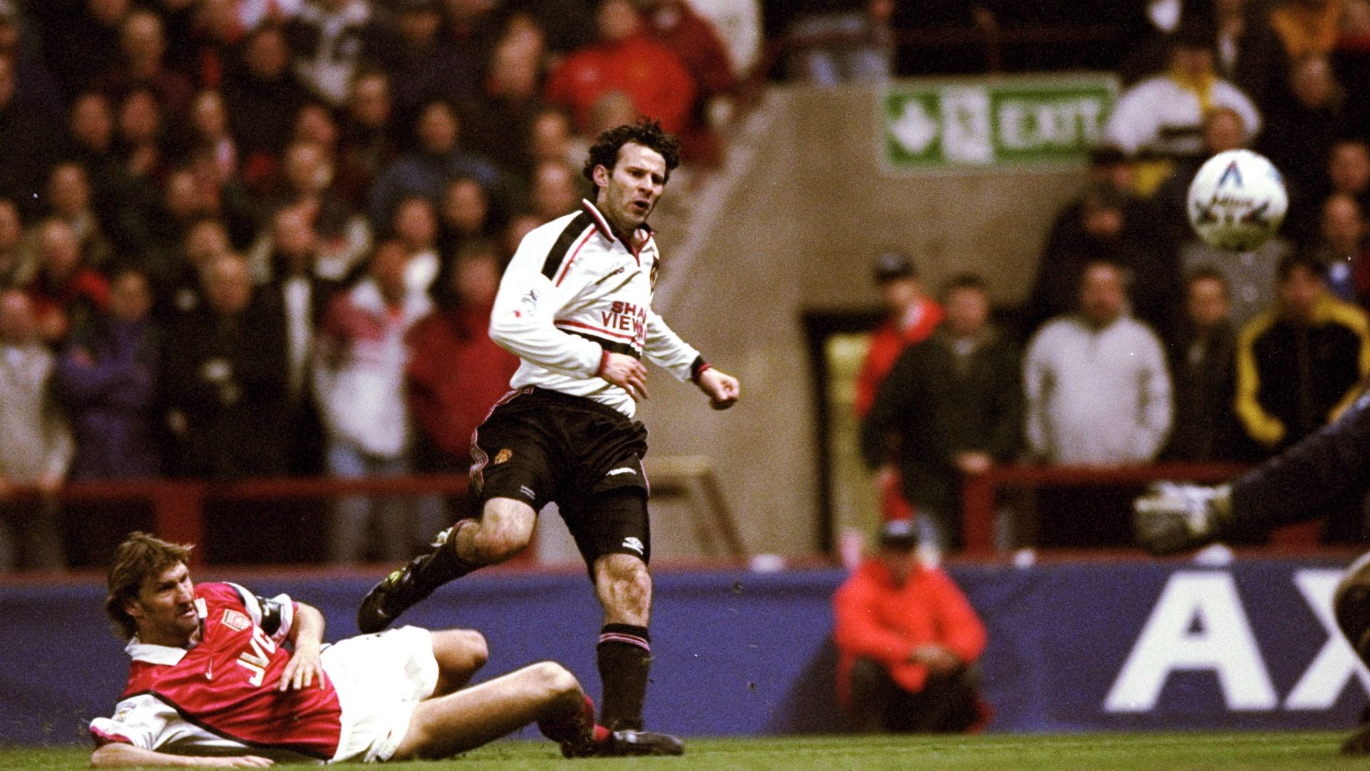 Ryan Giggs Manchester United Arsenal