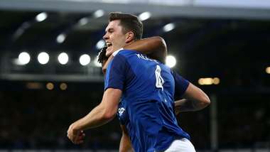 Michael Keane Everton Europa League