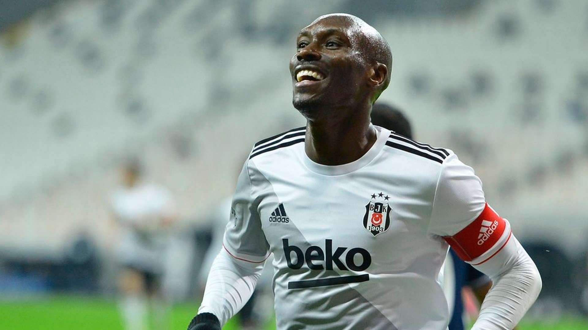 Atiba Hutchinson Besiktas 2022