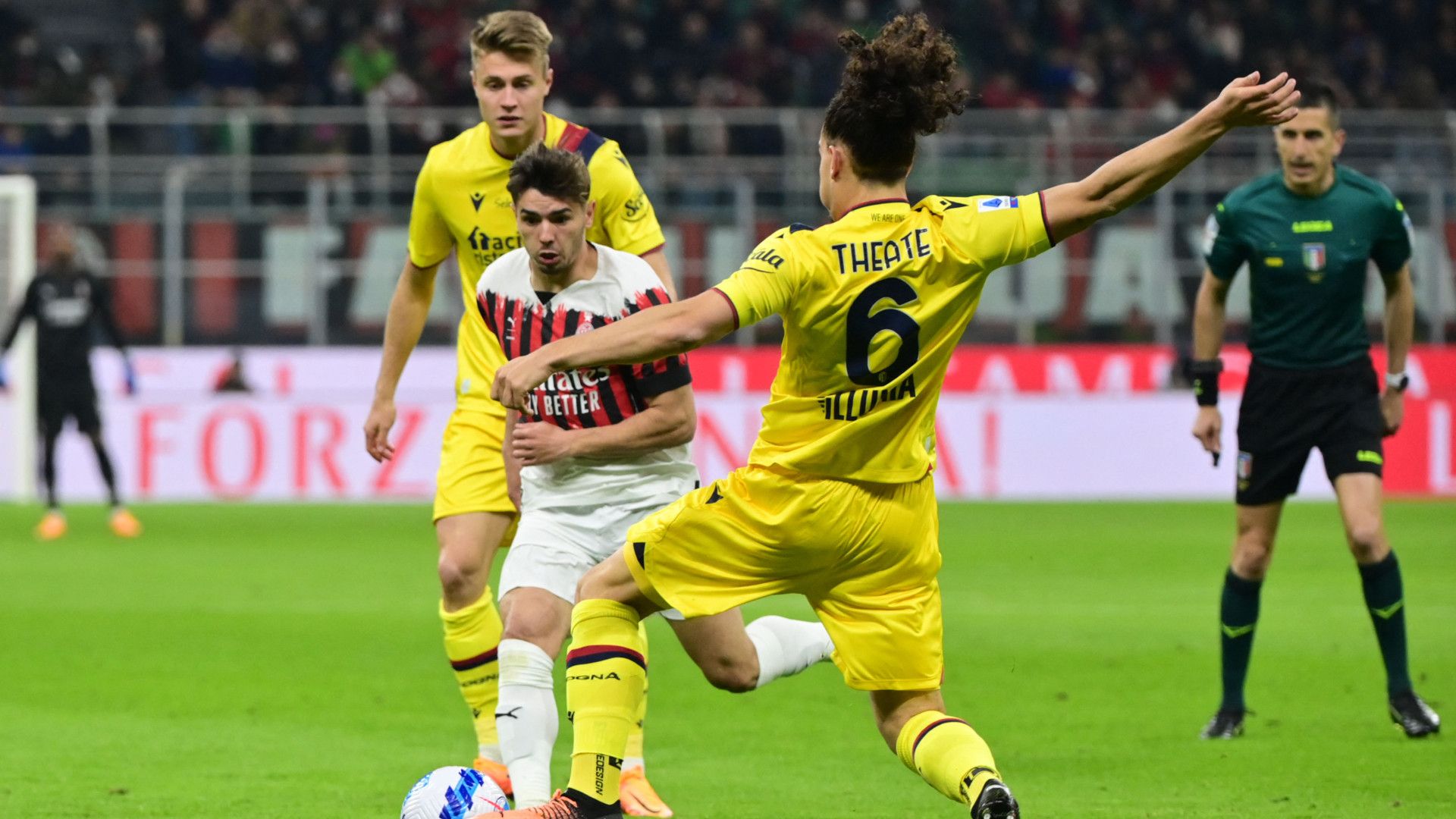 Brahim Diaz Theate Milan Bologna Serie A 04042022