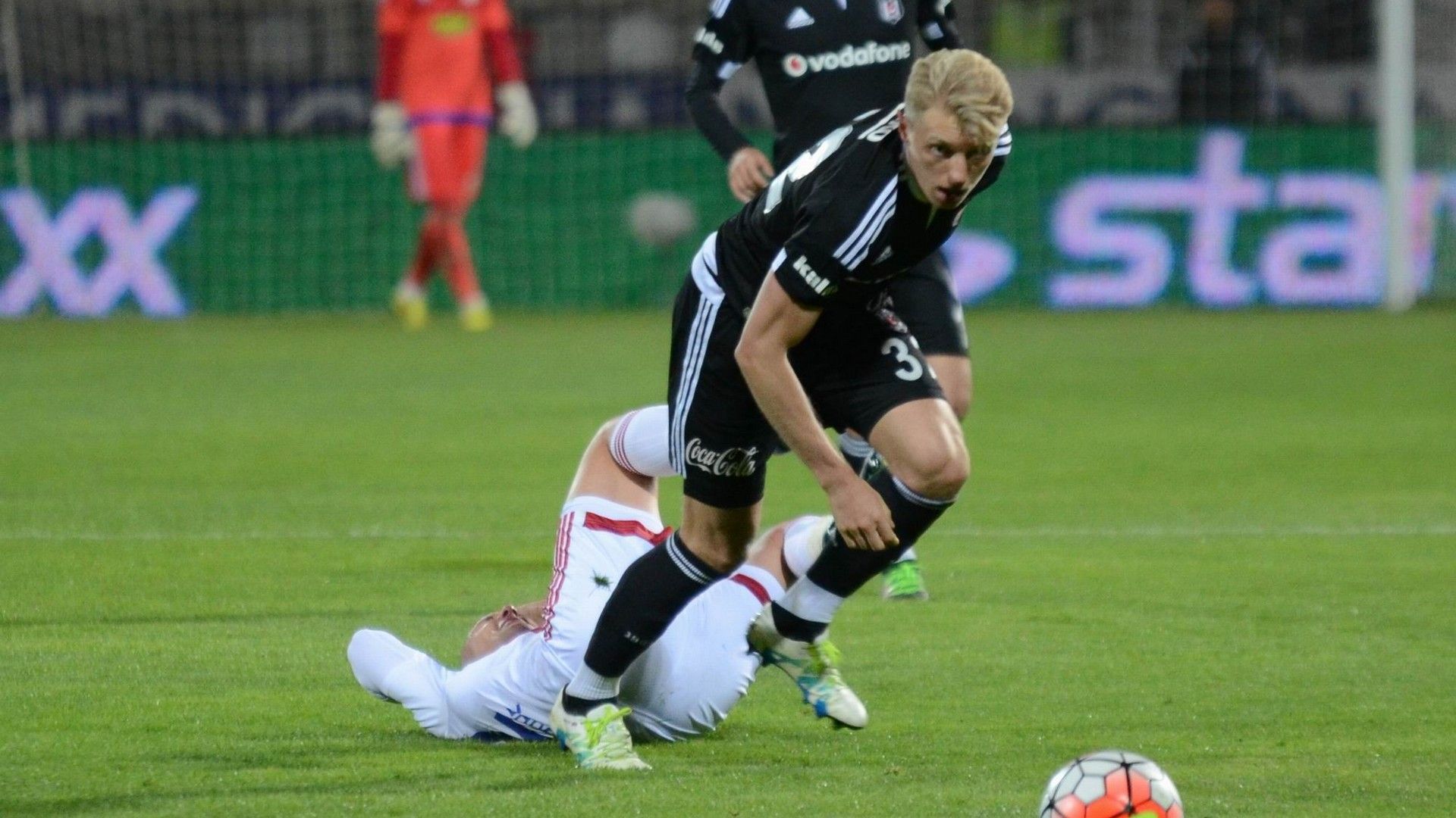 Andreas Beck Besiktas 04162016