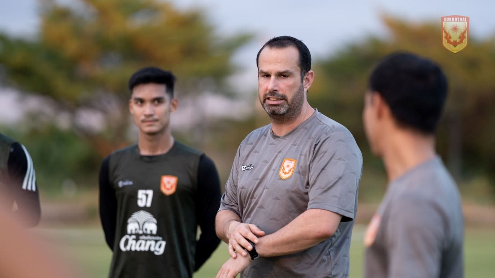 เดนนิส อมาโต