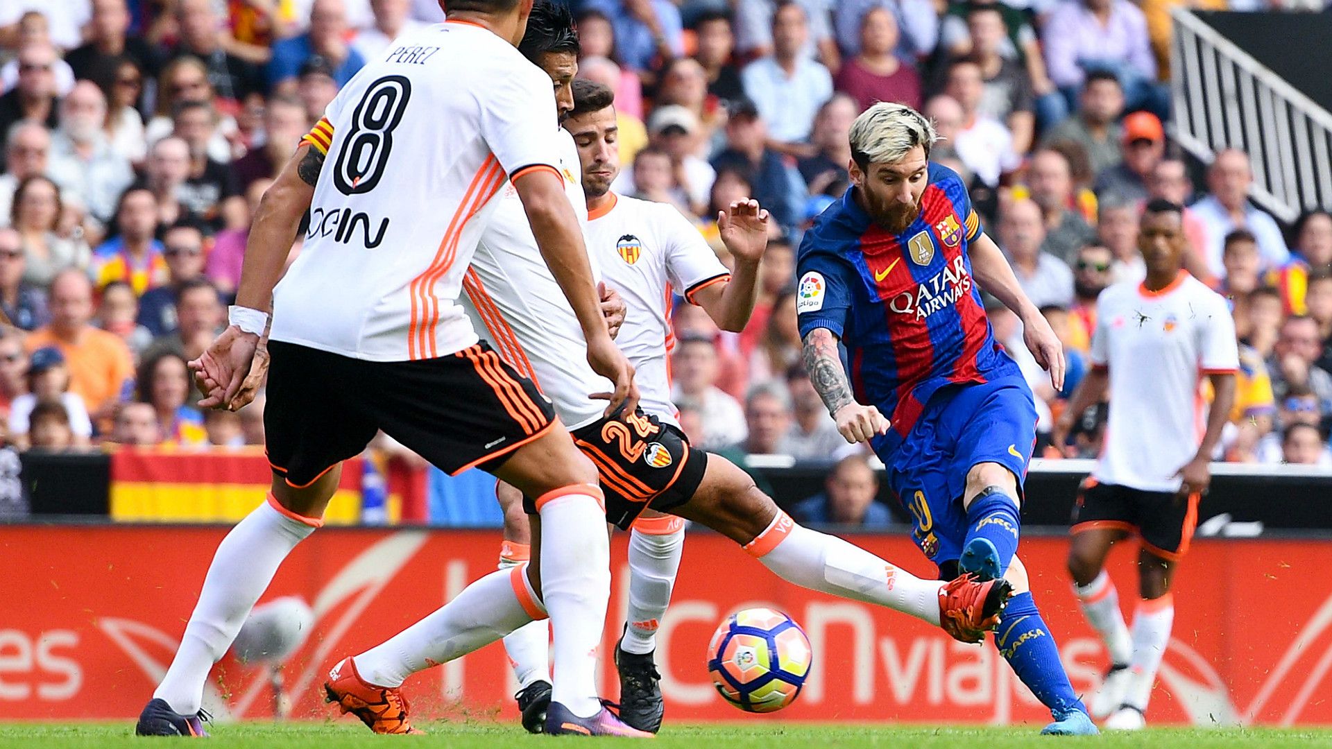Lionel Messi Gaya Enzo Perez Valencia Barcelona LaLiga 22102016