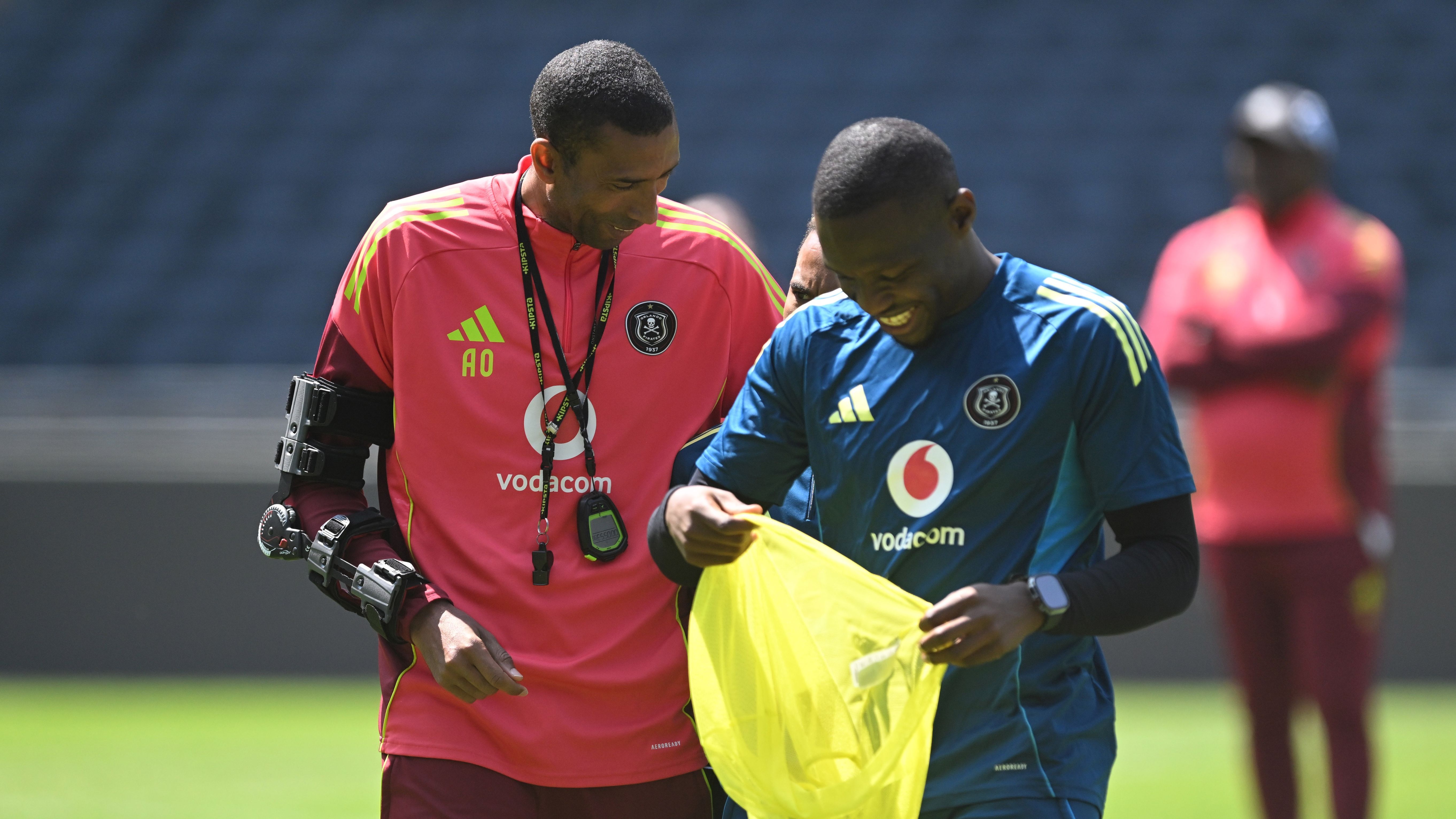 Tshegofatso Mabasa, Abdeslam Ouaddou, December 2025