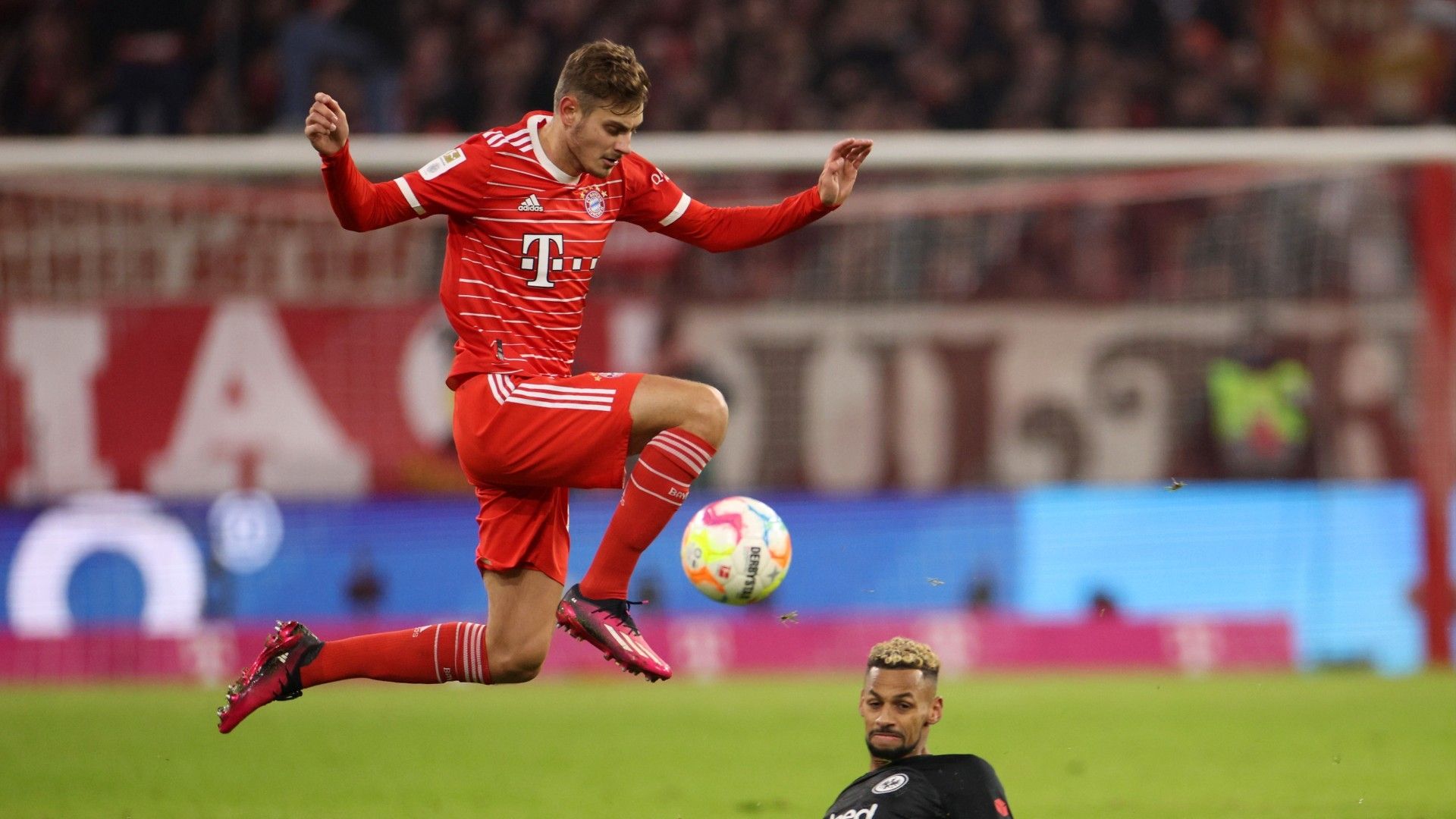 Josip Stanisic Bayern Bundesliga 28012023