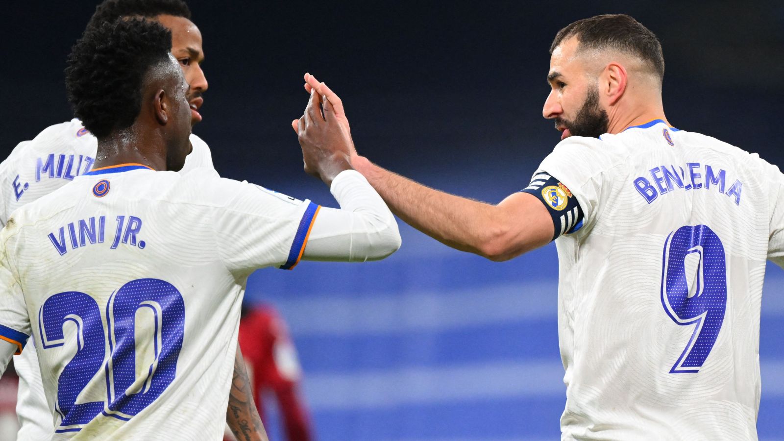 Vinicius Benzema Real Madrid Valencia 08012022