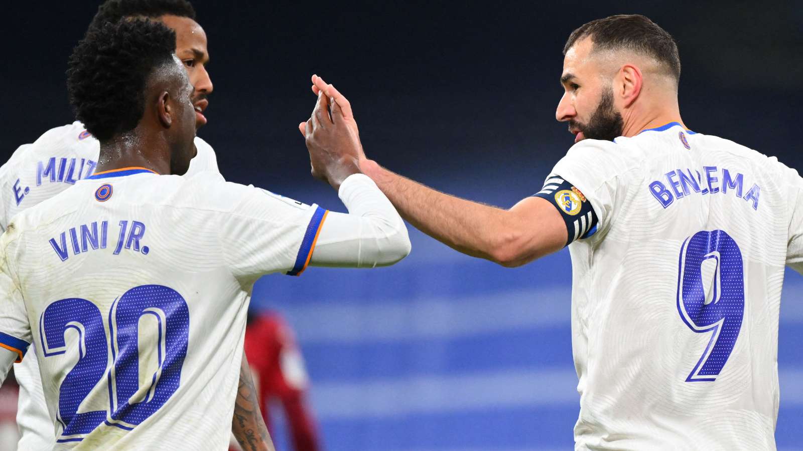 Vinicius Benzema Real Madrid Valencia 08012022