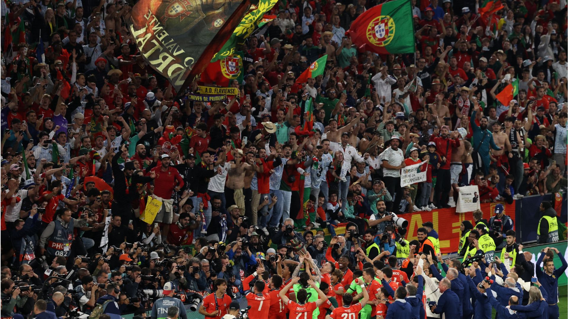 Portugal fans Nations League 2025