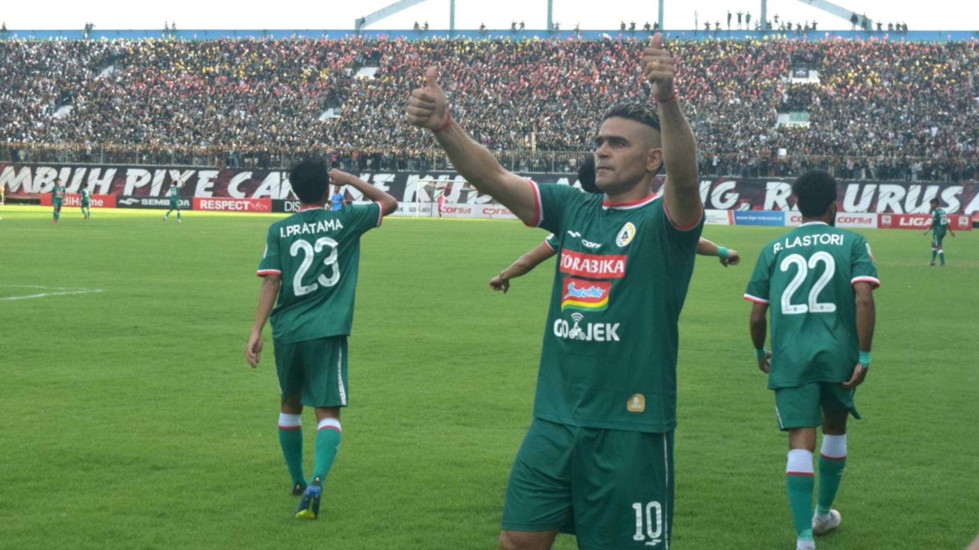 Selebrasi Cristian Gonzales - PSS Sleman