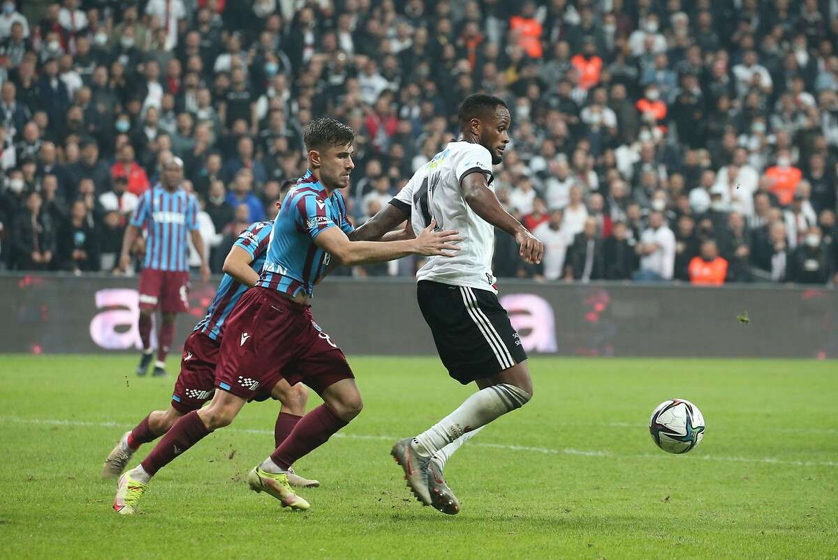 Dorukhan Tokoz & Cyle Larin Besiktas vs. Trabzonspor 11/06/21