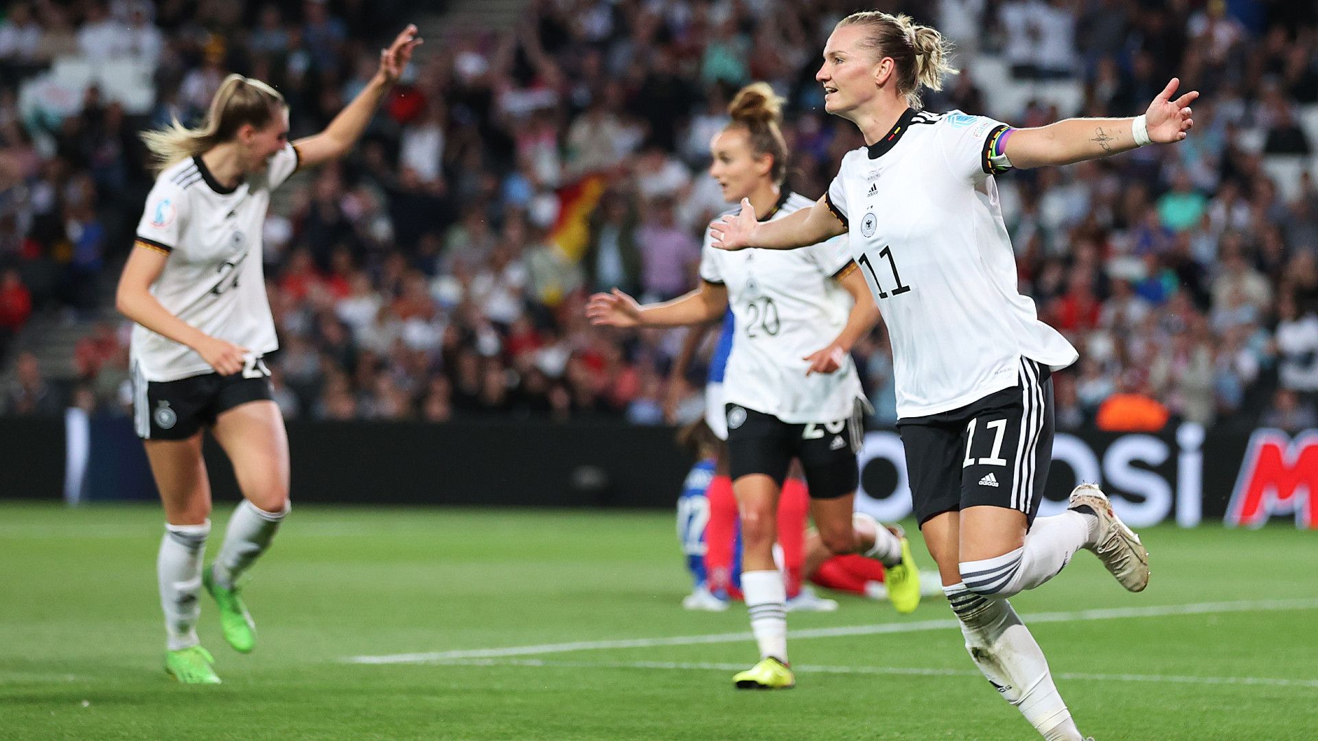 Popp Germany France EURO 2022