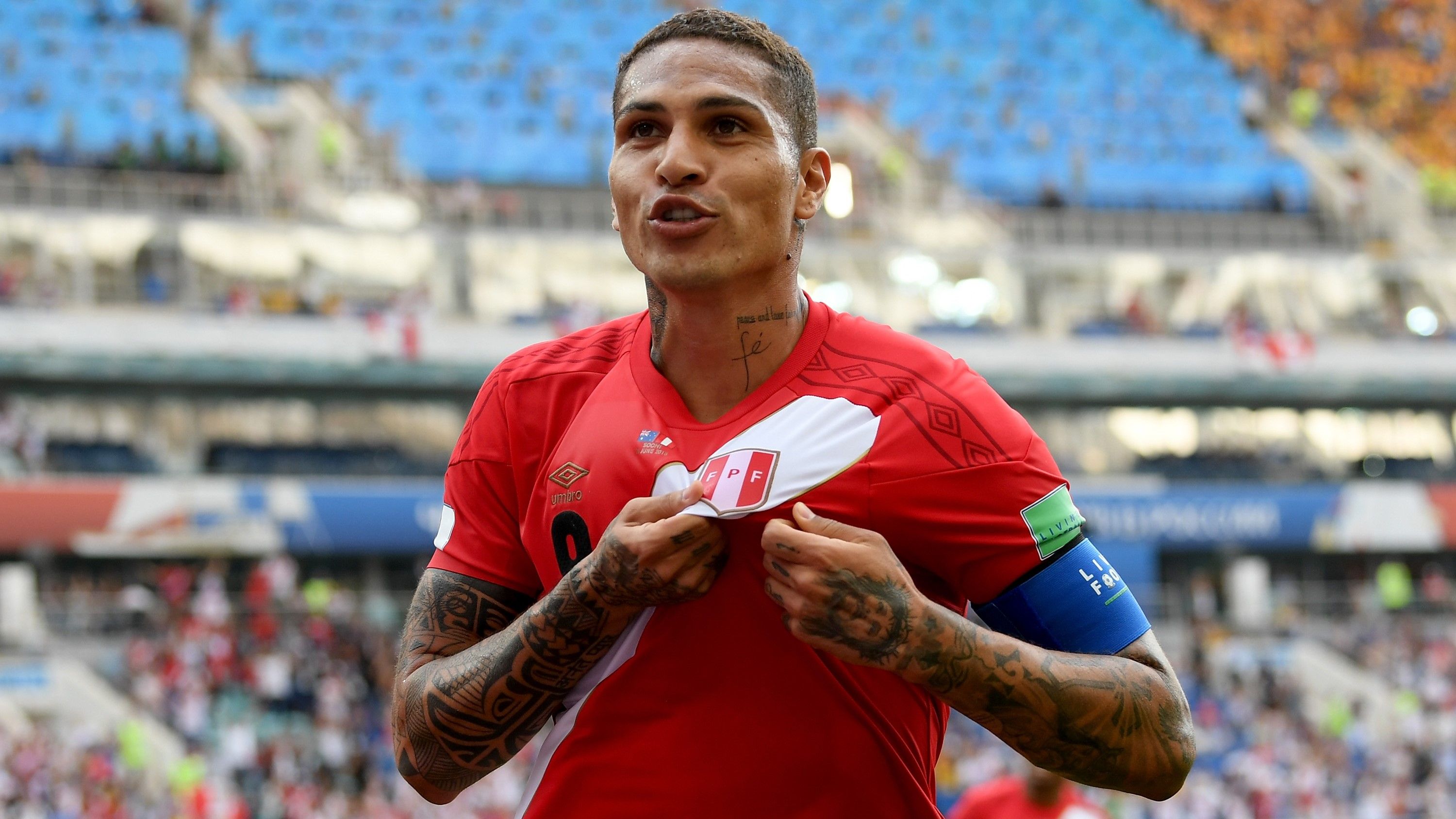 Paolo Guerrero Australia Peru 26062016
