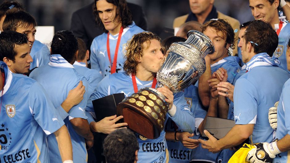 Diego Forlán Uruguay 13032015
