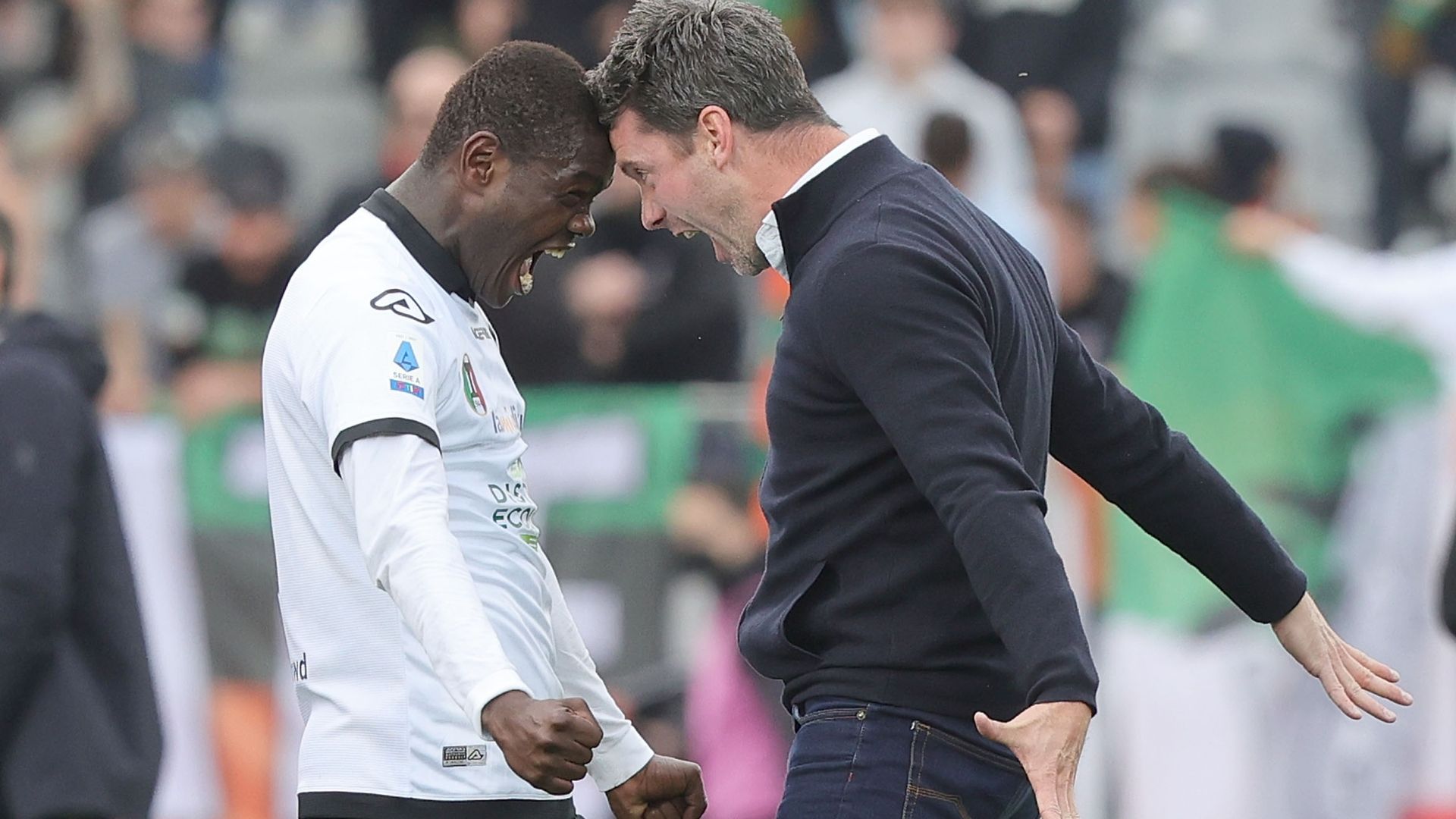 Gyasi celebrating Spezia Venezia Serie A