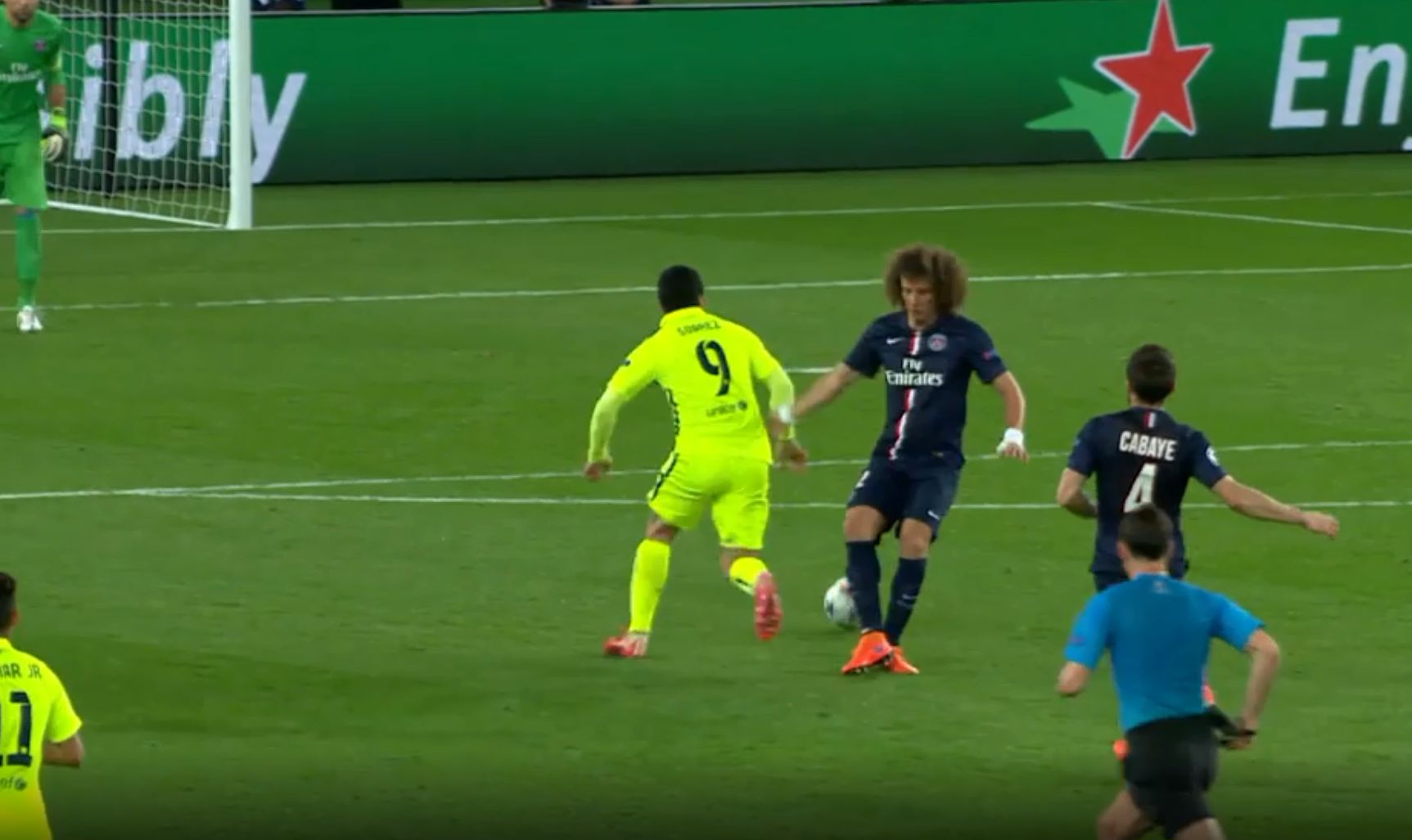 SUAREZ DAVID LUIZ BARCA PSG CL