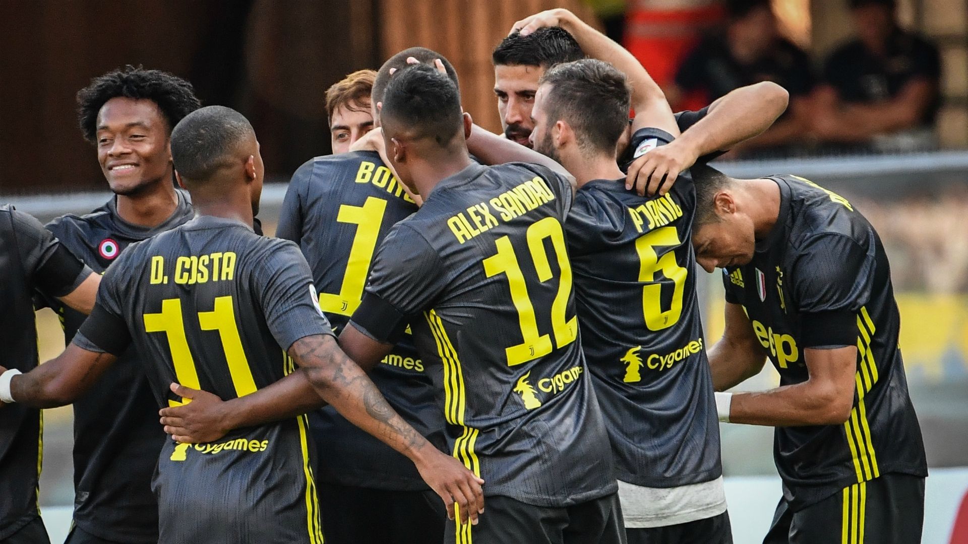 Juventus celebrating Chievo Juventus Serie A 08182018