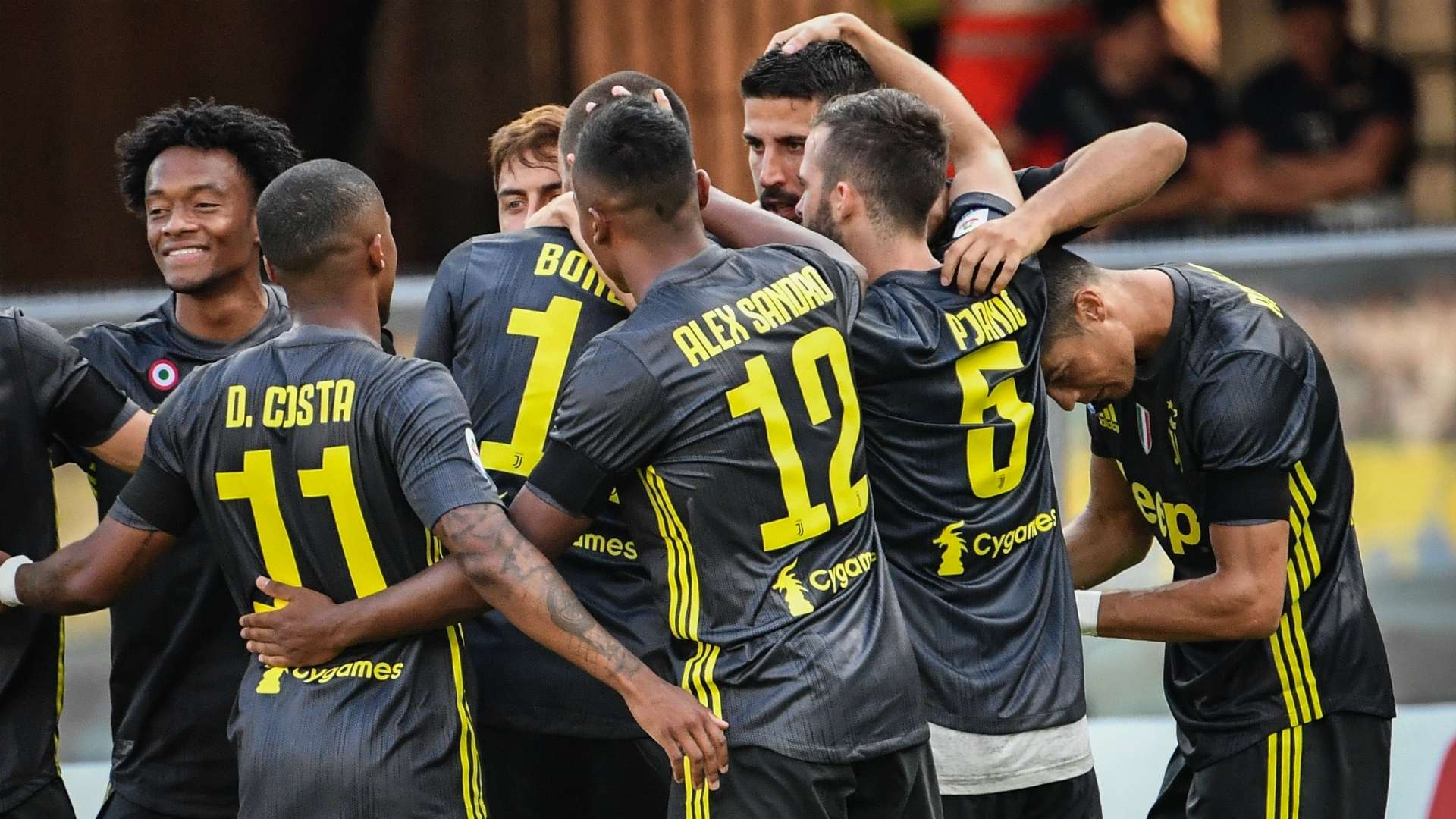 Juventus celebrating Chievo Juventus Serie A 08182018