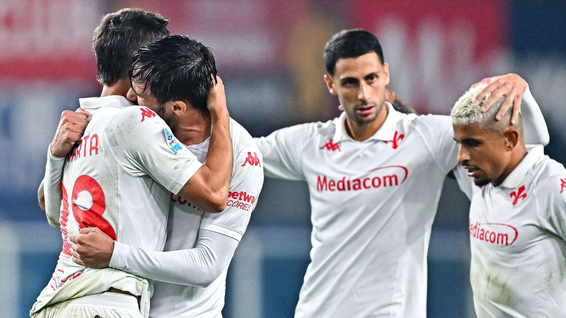 Fiorentina players celebrating