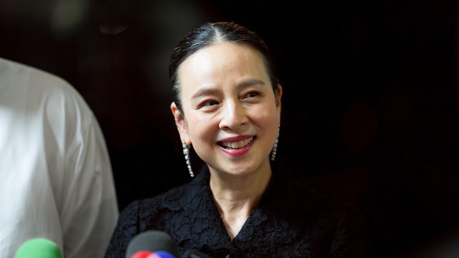 “มาดามแป้ง” นวลพรรณ ล่ำซำ