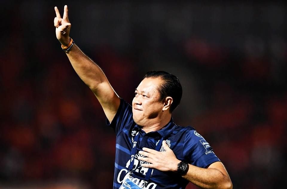 เนวิน ชิดชอบ