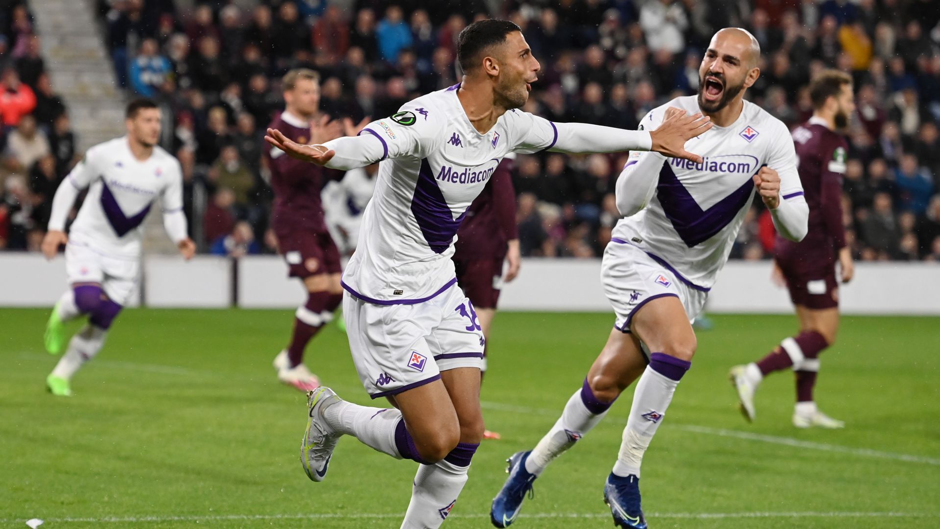 Rolando Mandragora Hearts Fiorentina Conference League