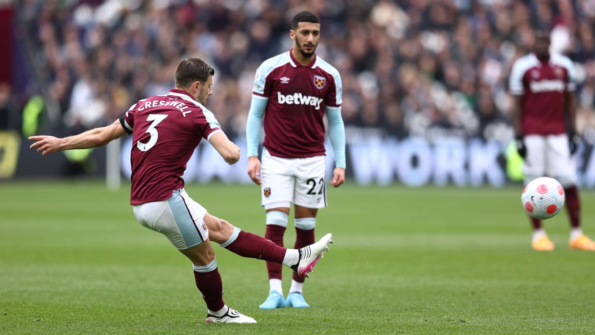 Aaron Cresswell West Ham 2021-22