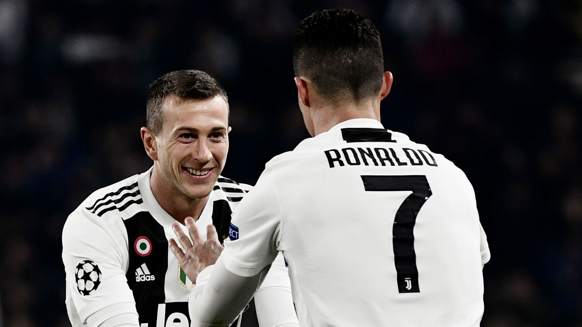Federico Bernardeschi Cristiano Ronaldo Juventus Atletico Madrid 120319