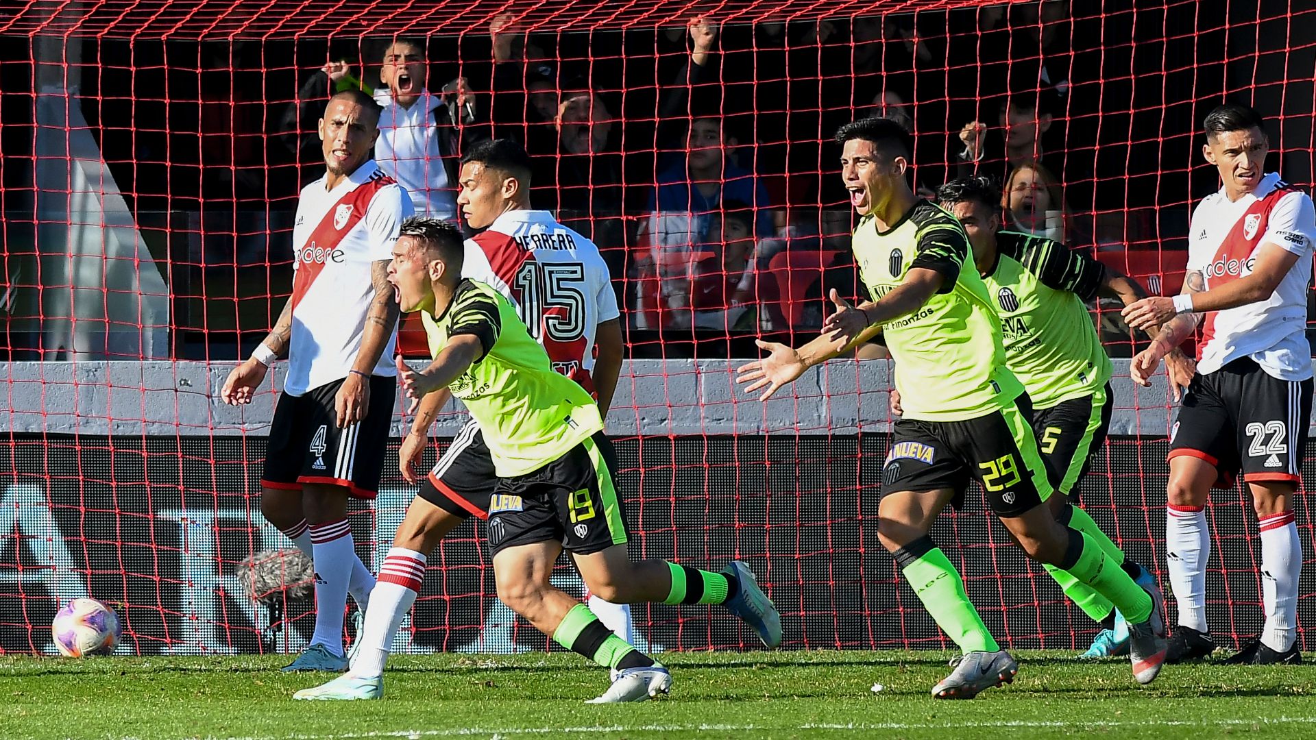 Barracas Central River Torneo Binance 01072023