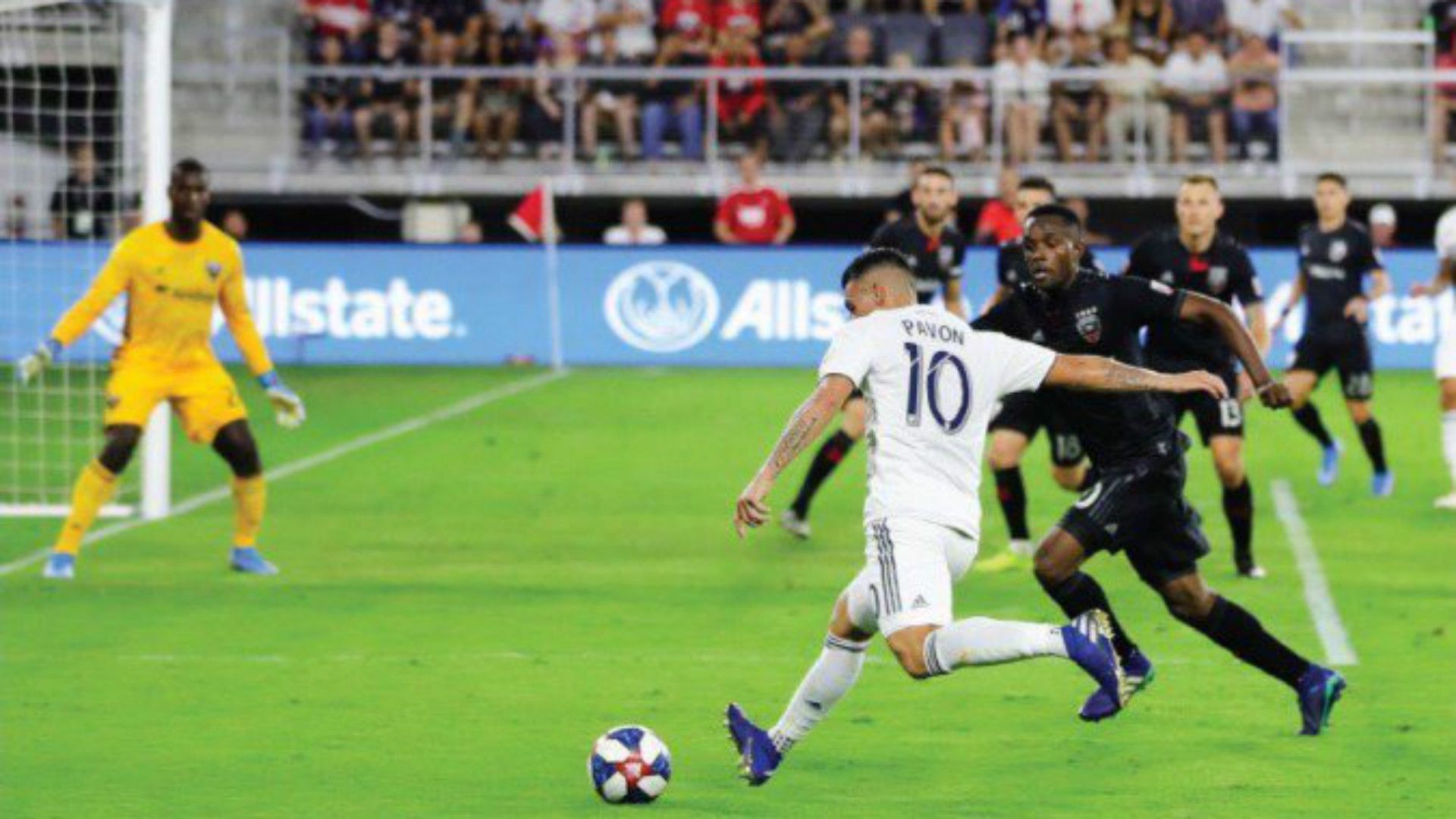 Cristian Pavon LA Galaxy DC United MLS 11082019