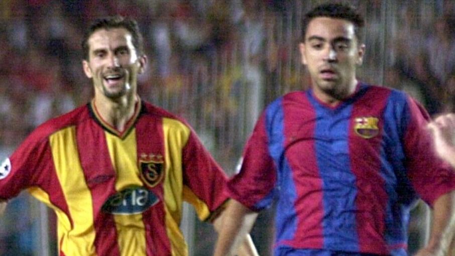 Xavi vs Galatasaray 2002