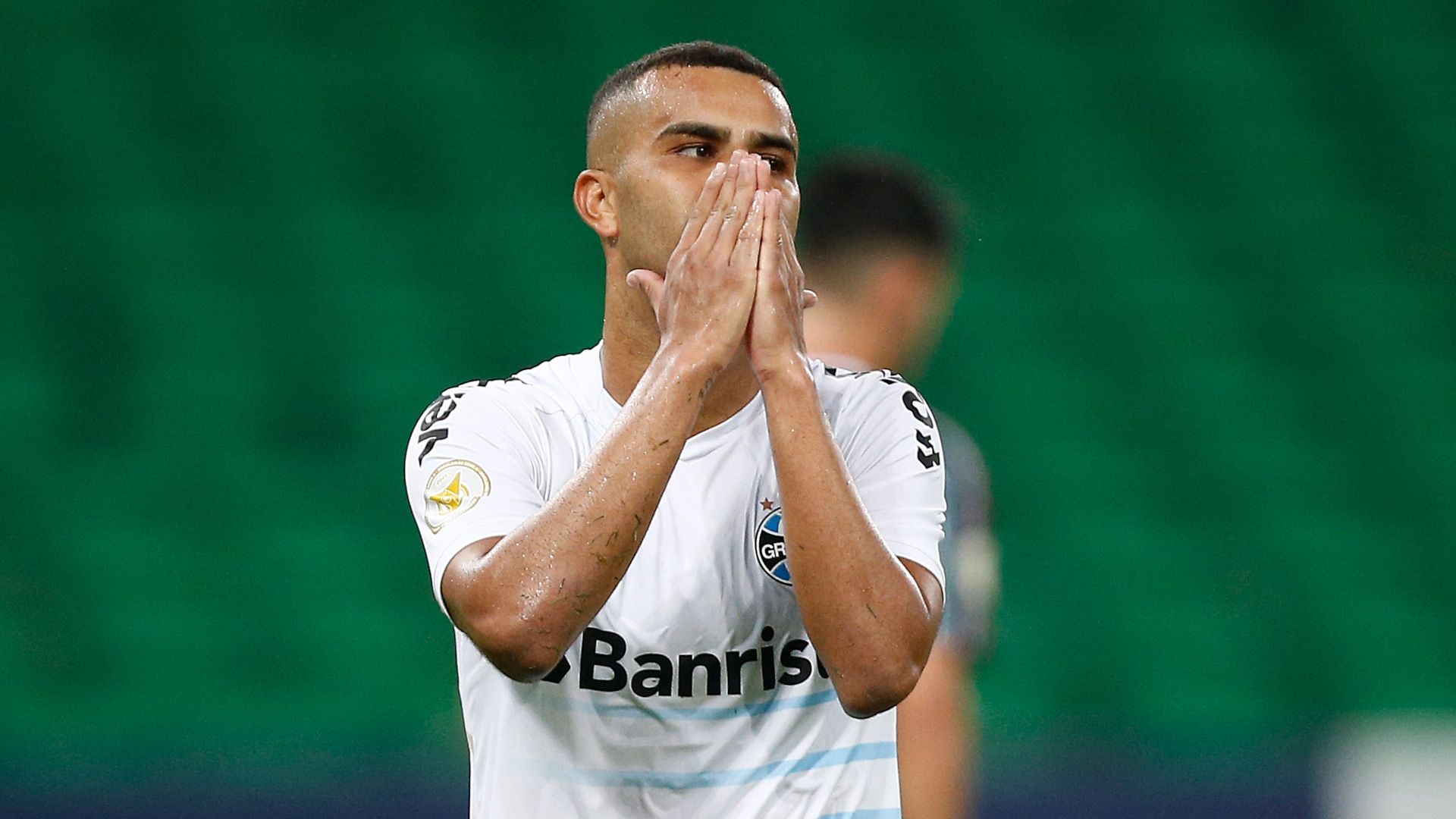 Alisson preocupado, Grêmio, 2021