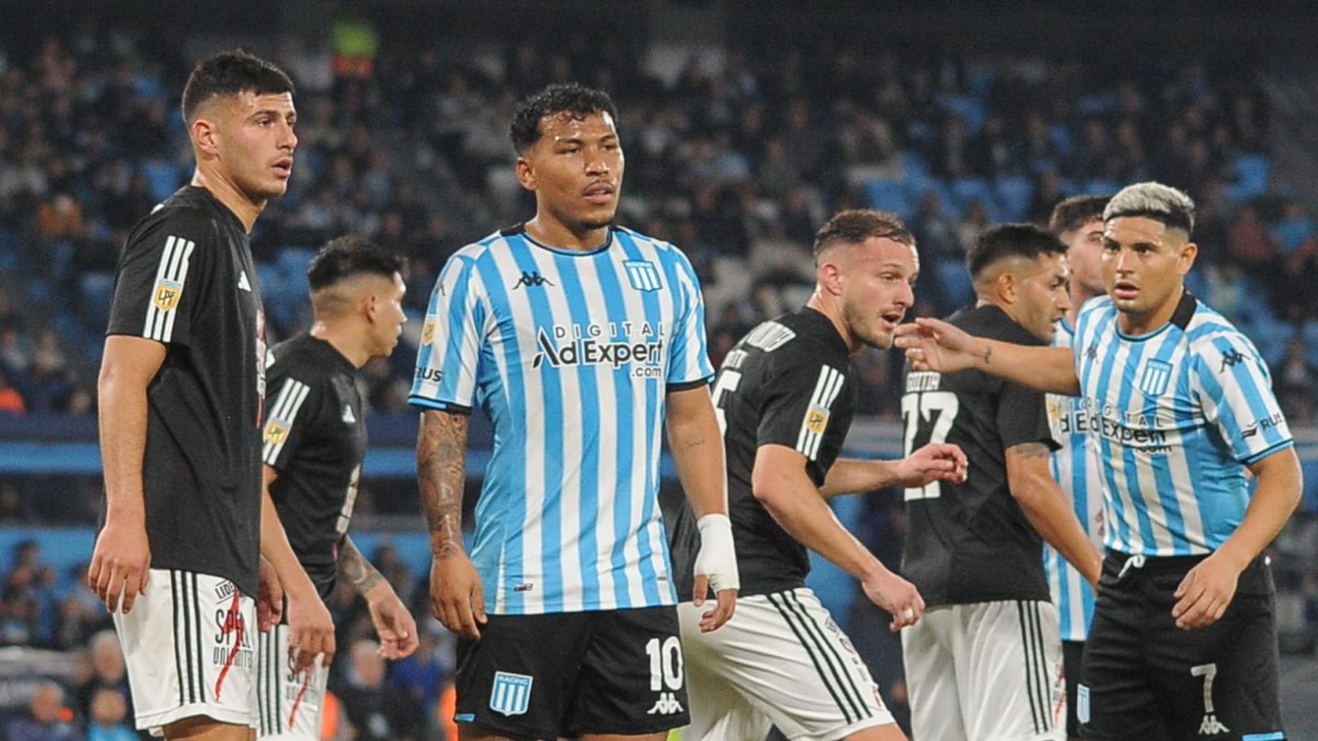 Roger Martinez Racing Riestra Liga Profesional 2024