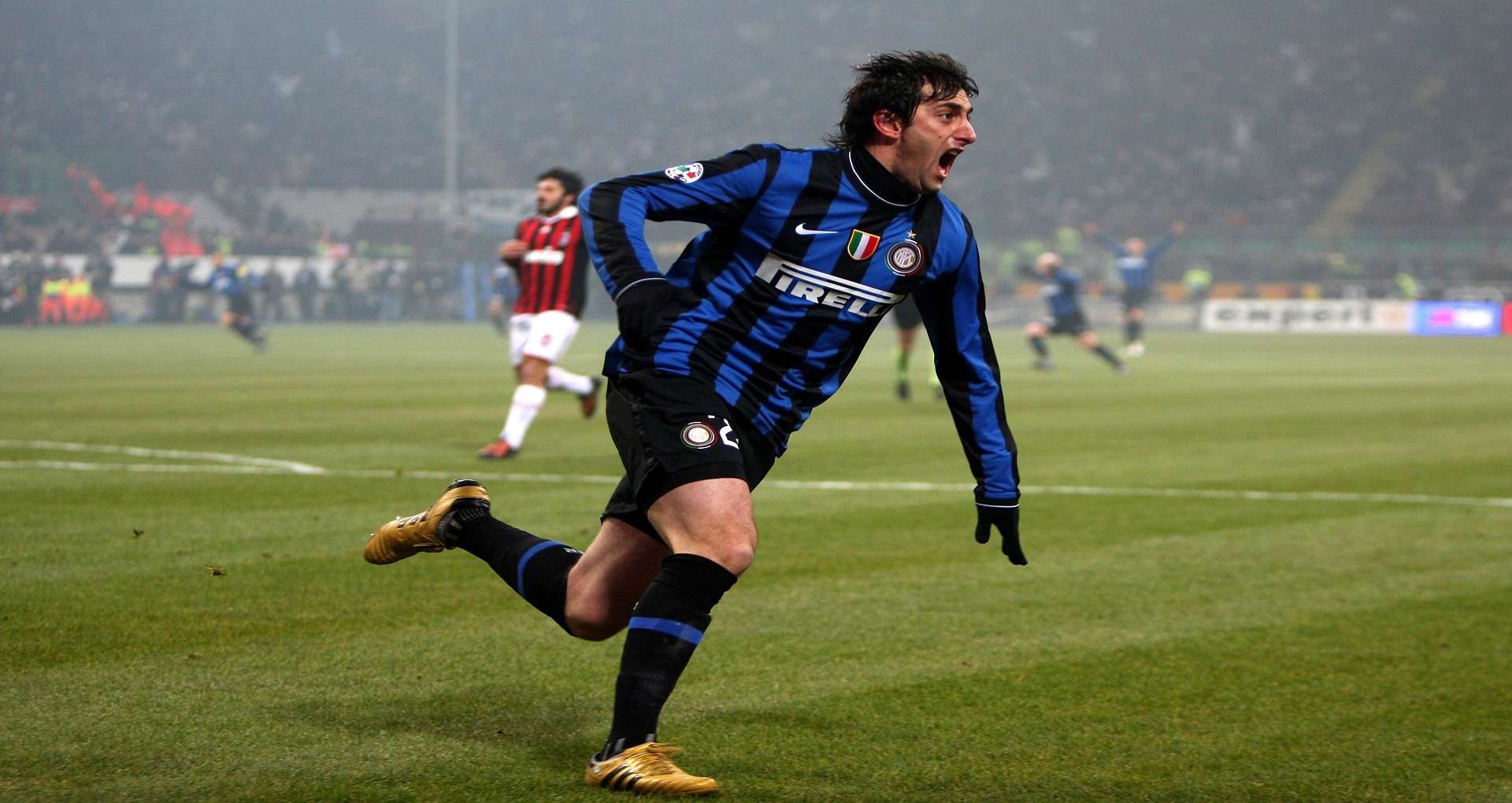 Diego Milito vs milan